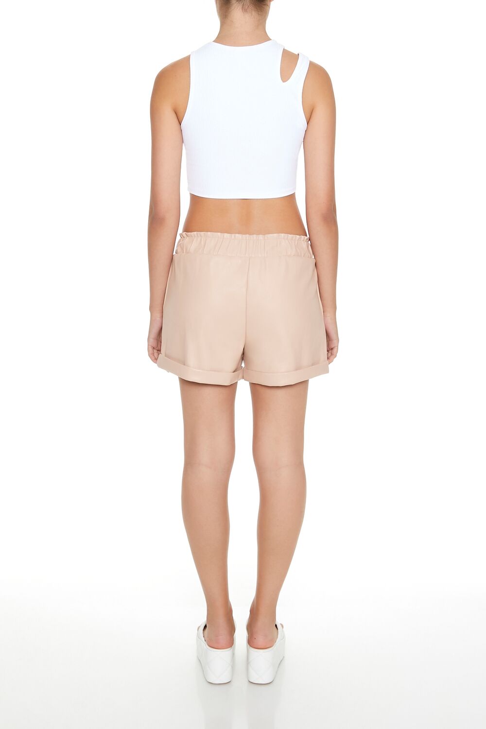 Short de efecto cuero de tiro alto