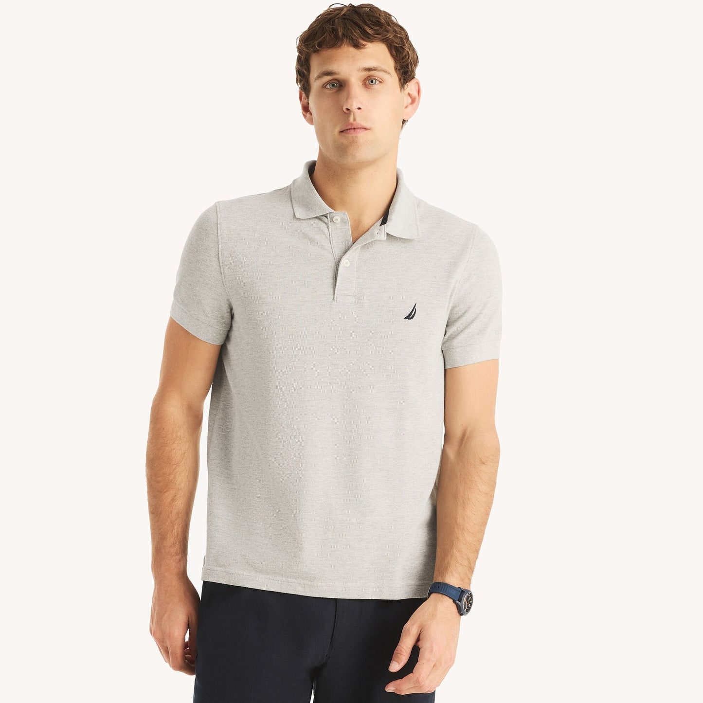 Polo de hombre de corte ajustado