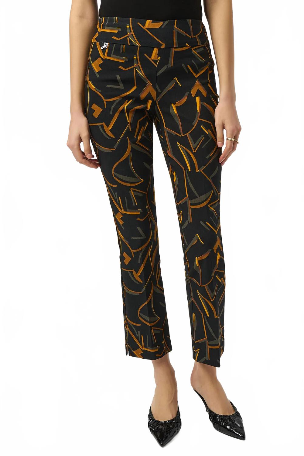Pantalón de corte recto color negro