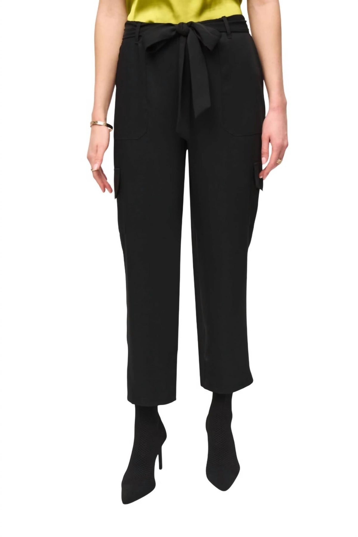 Pantalón color negro