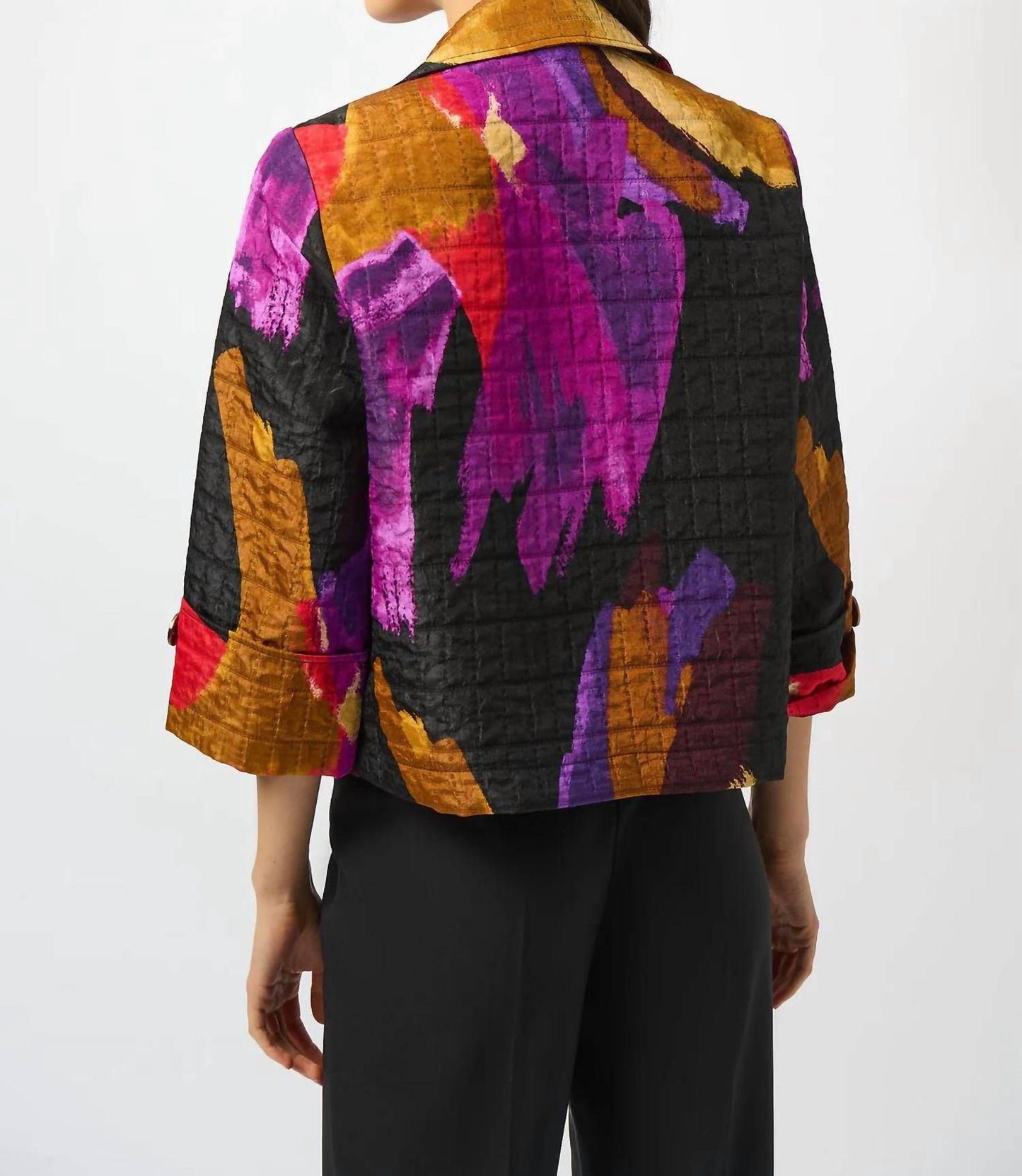 Chaqueta color negro