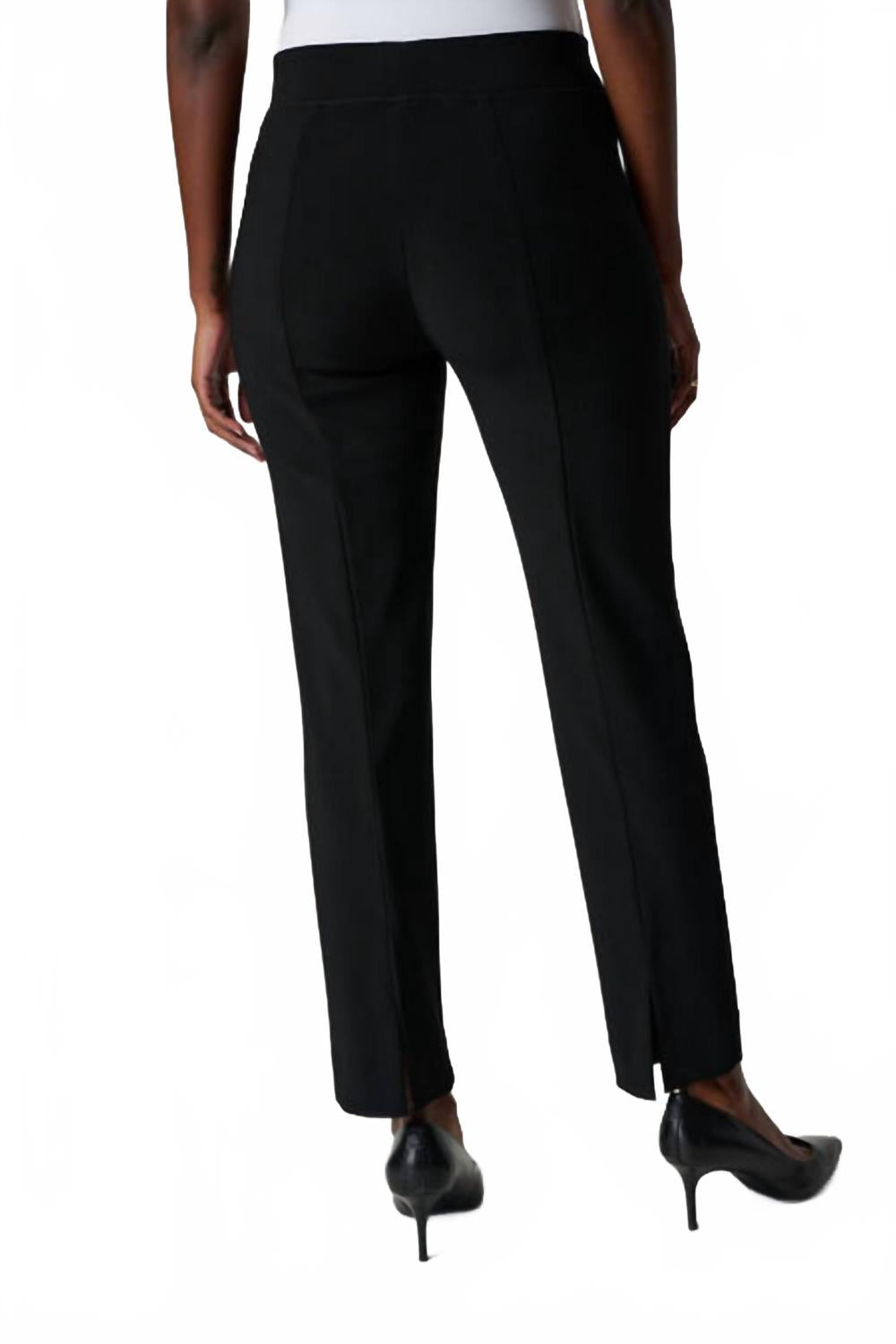 Pantalón de tiro medio color negro