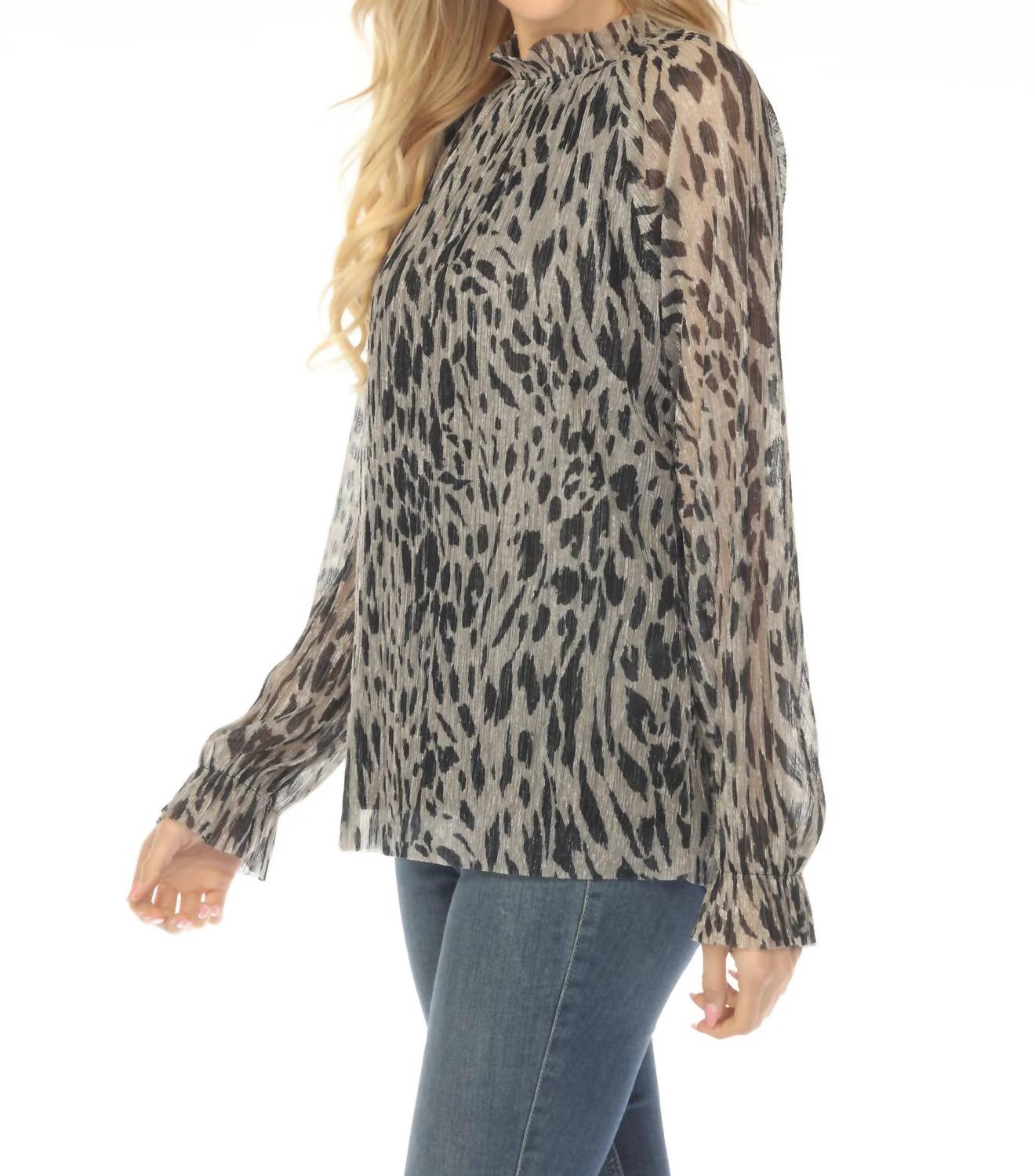 Blusa con estampado animal con pliegues
