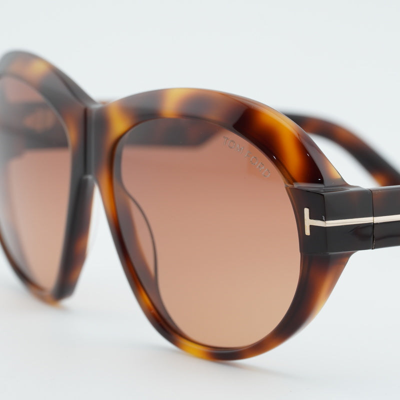 Gafas color vinotinto