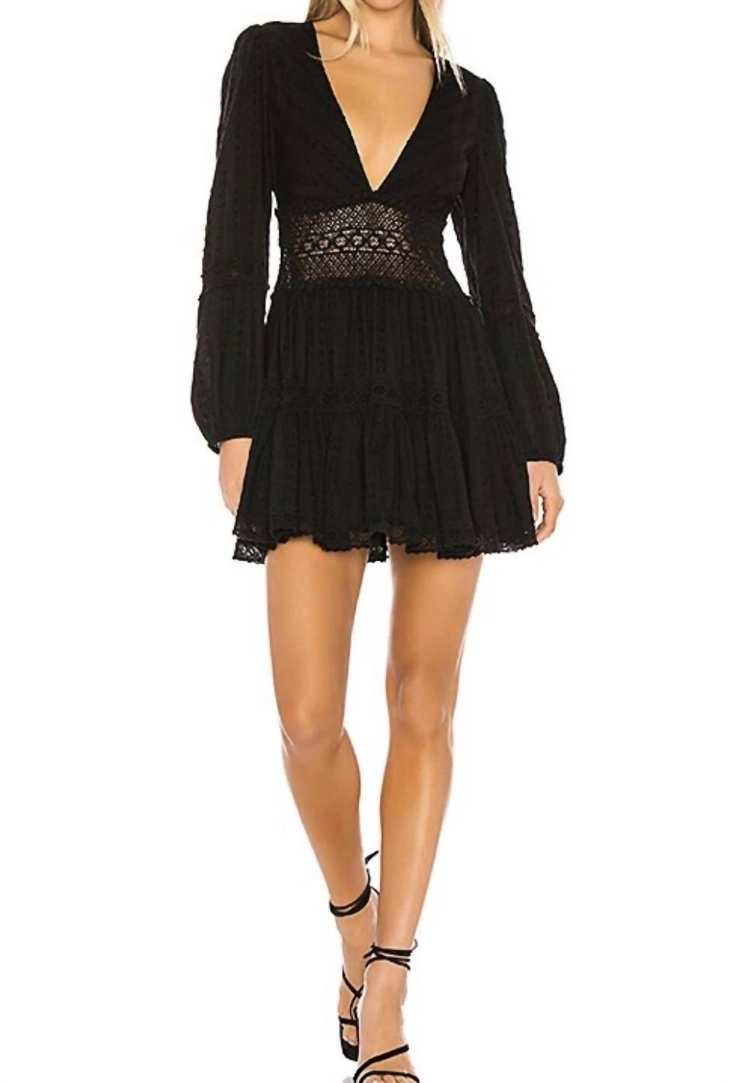 Vestido corto color negro