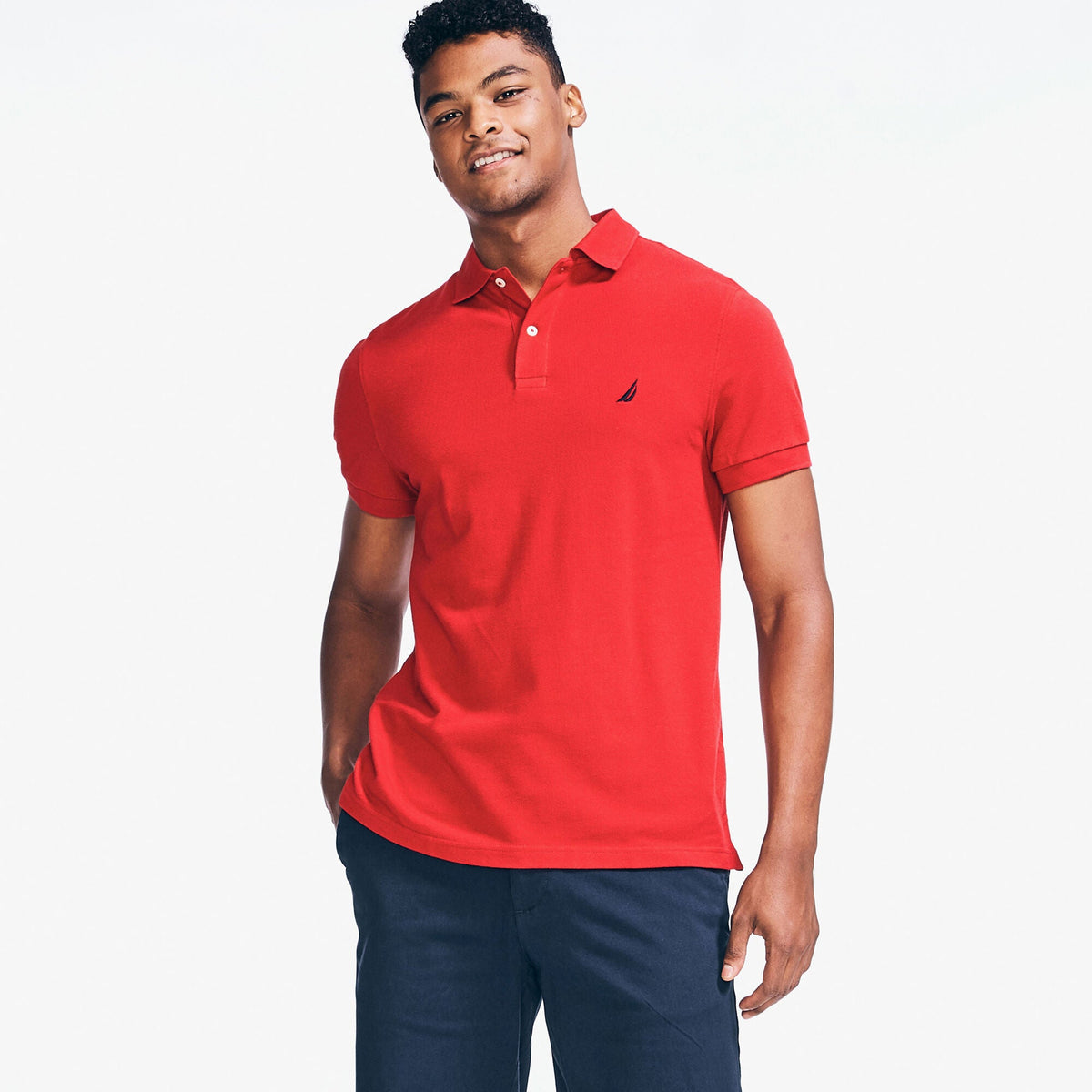 Polo de hombre de corte ajustado