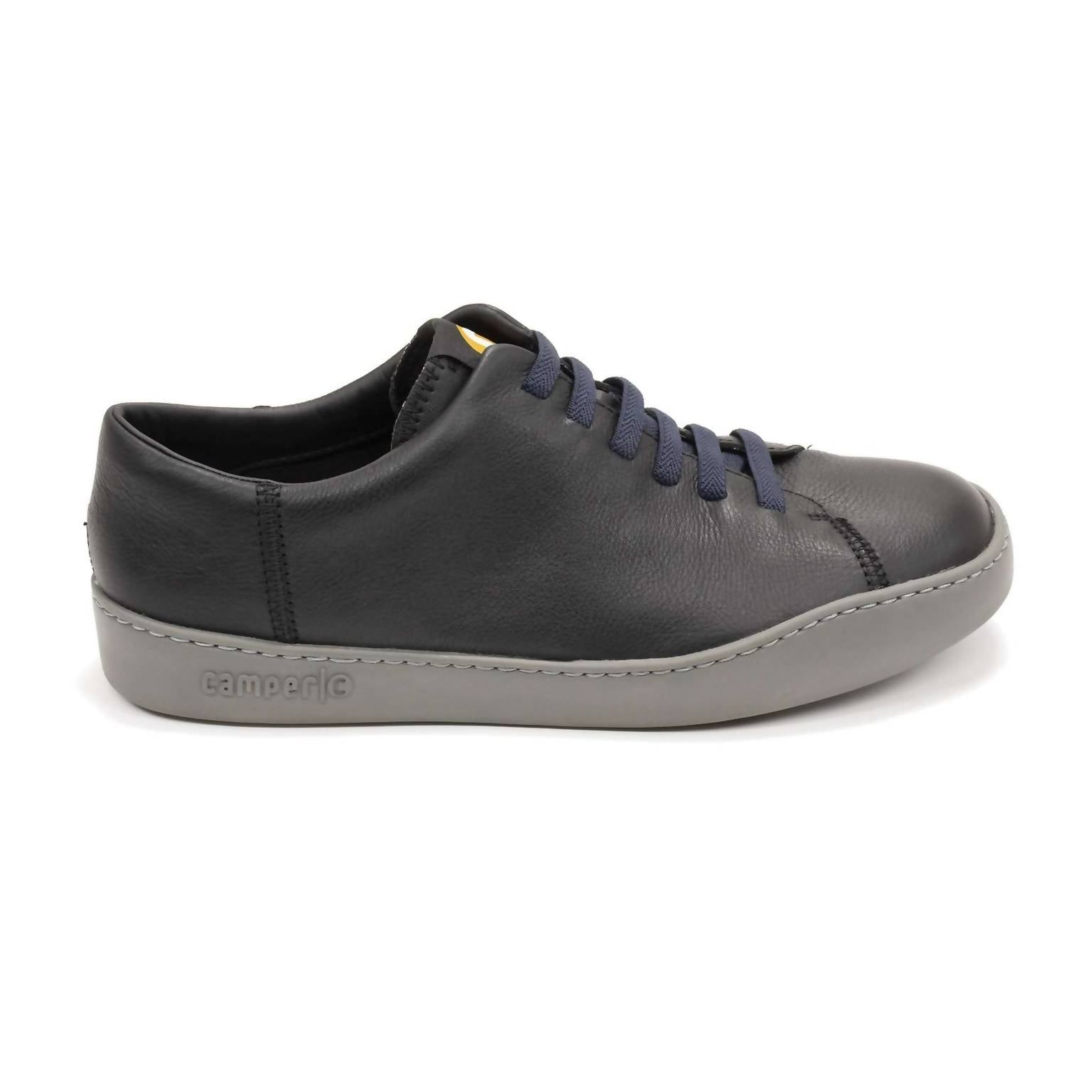 Tenis de hombre color negro