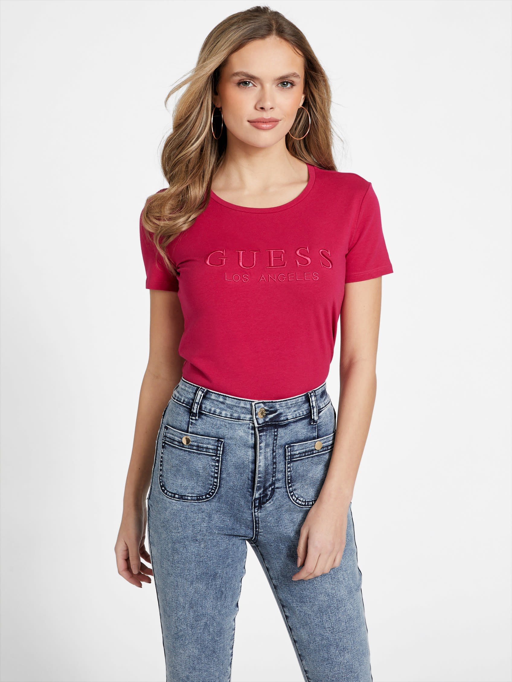 Camiseta con bordado