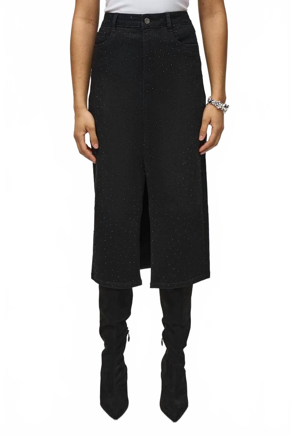 Falda color negro