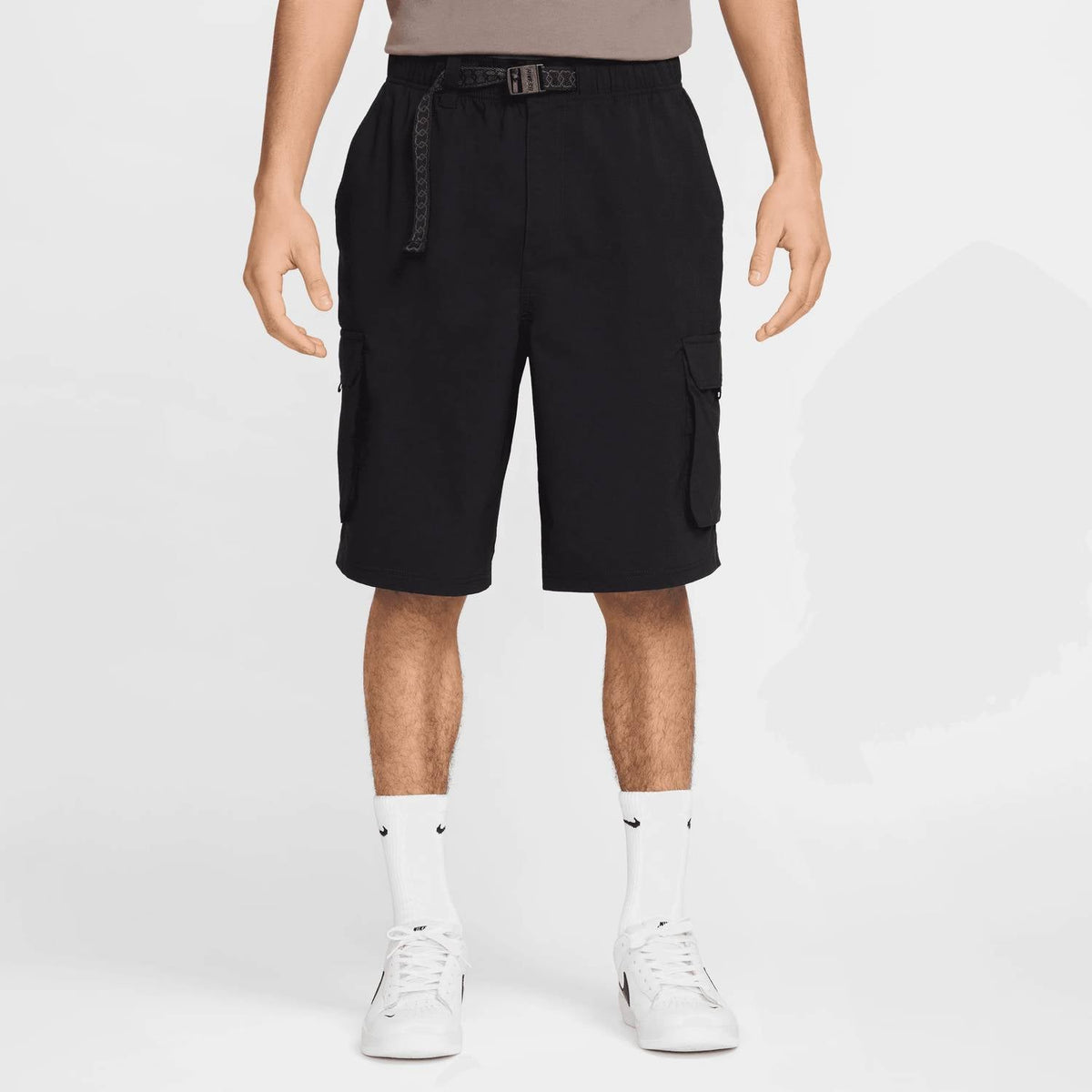 Short color negro