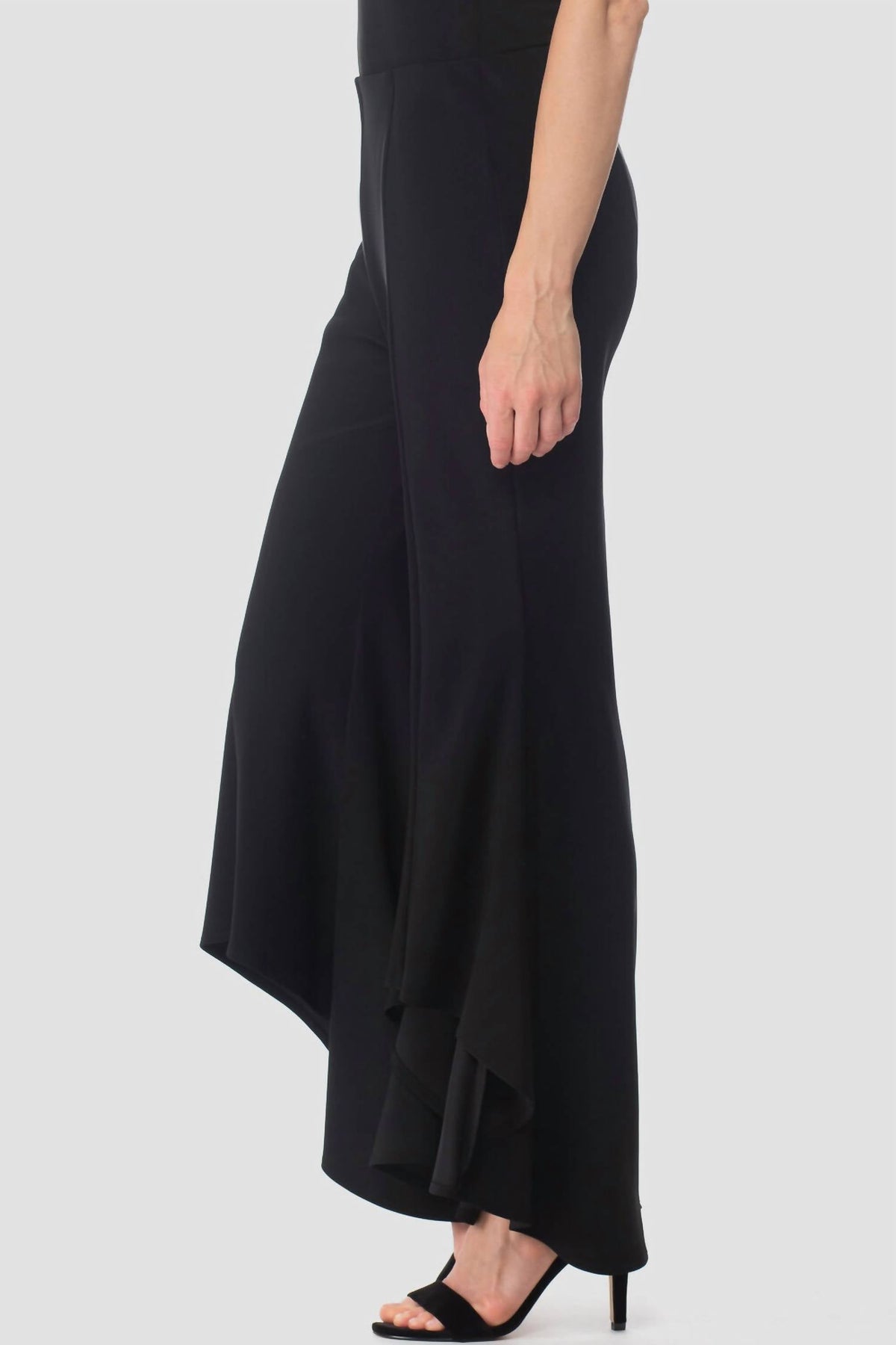 Pantalón con cintura elástica color negro