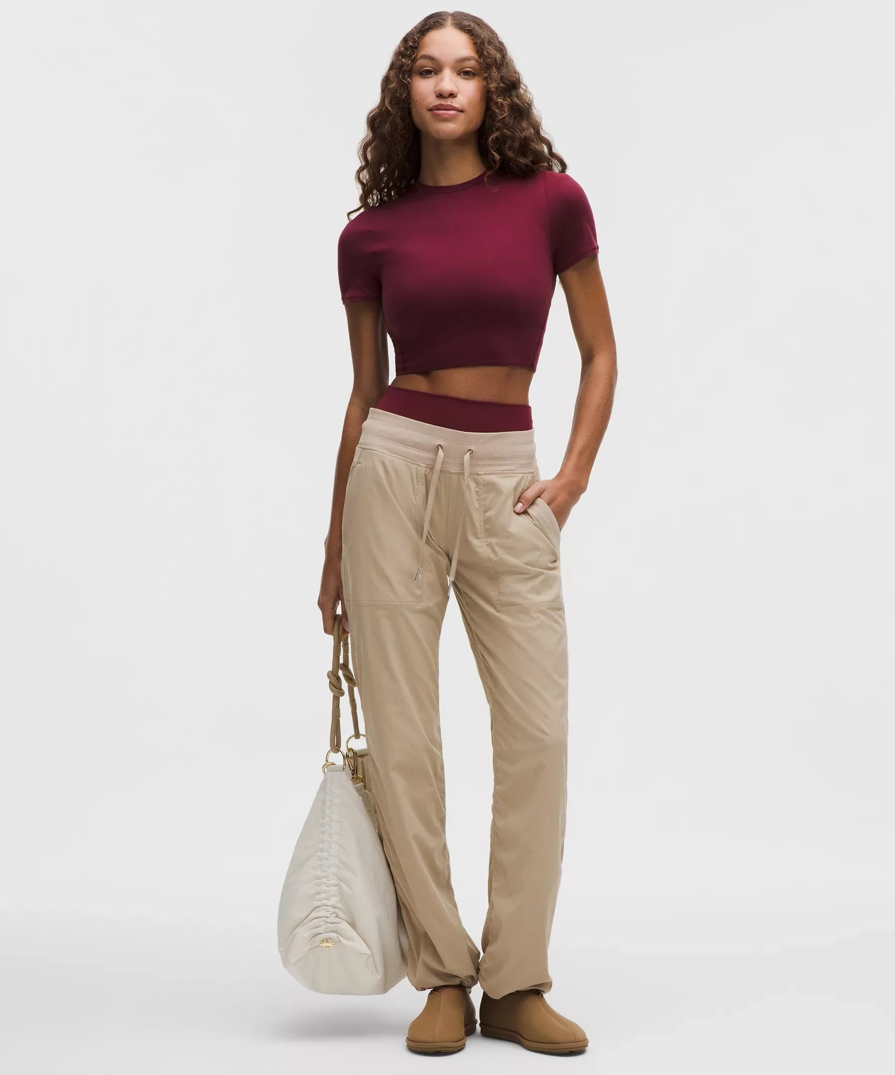 Pantalón de tiro medio