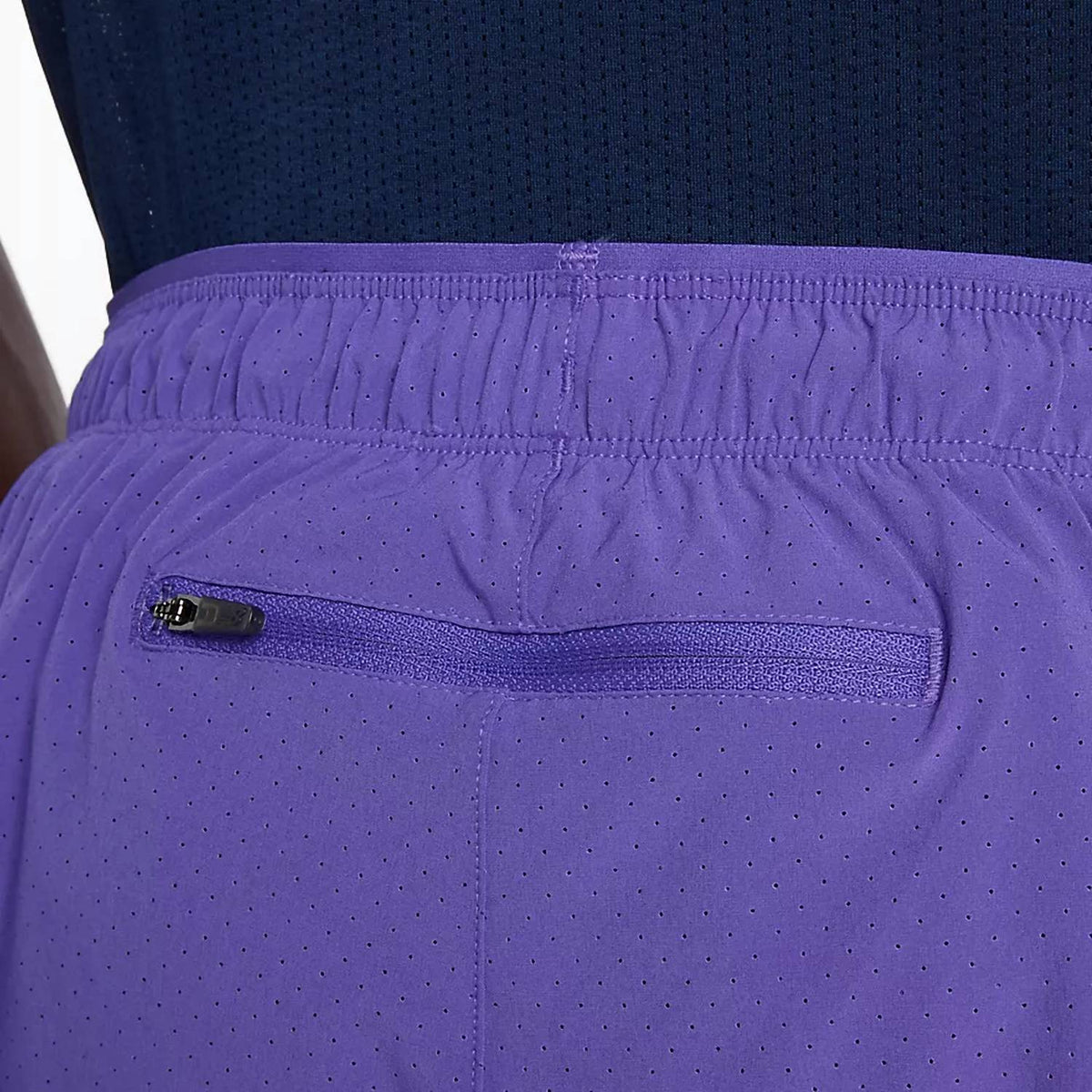 Short color violeta