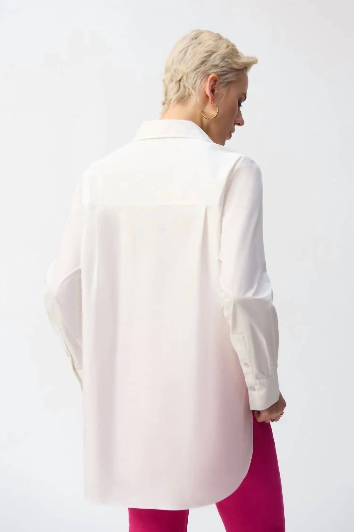 Camisa de algodón con bordado color blanco