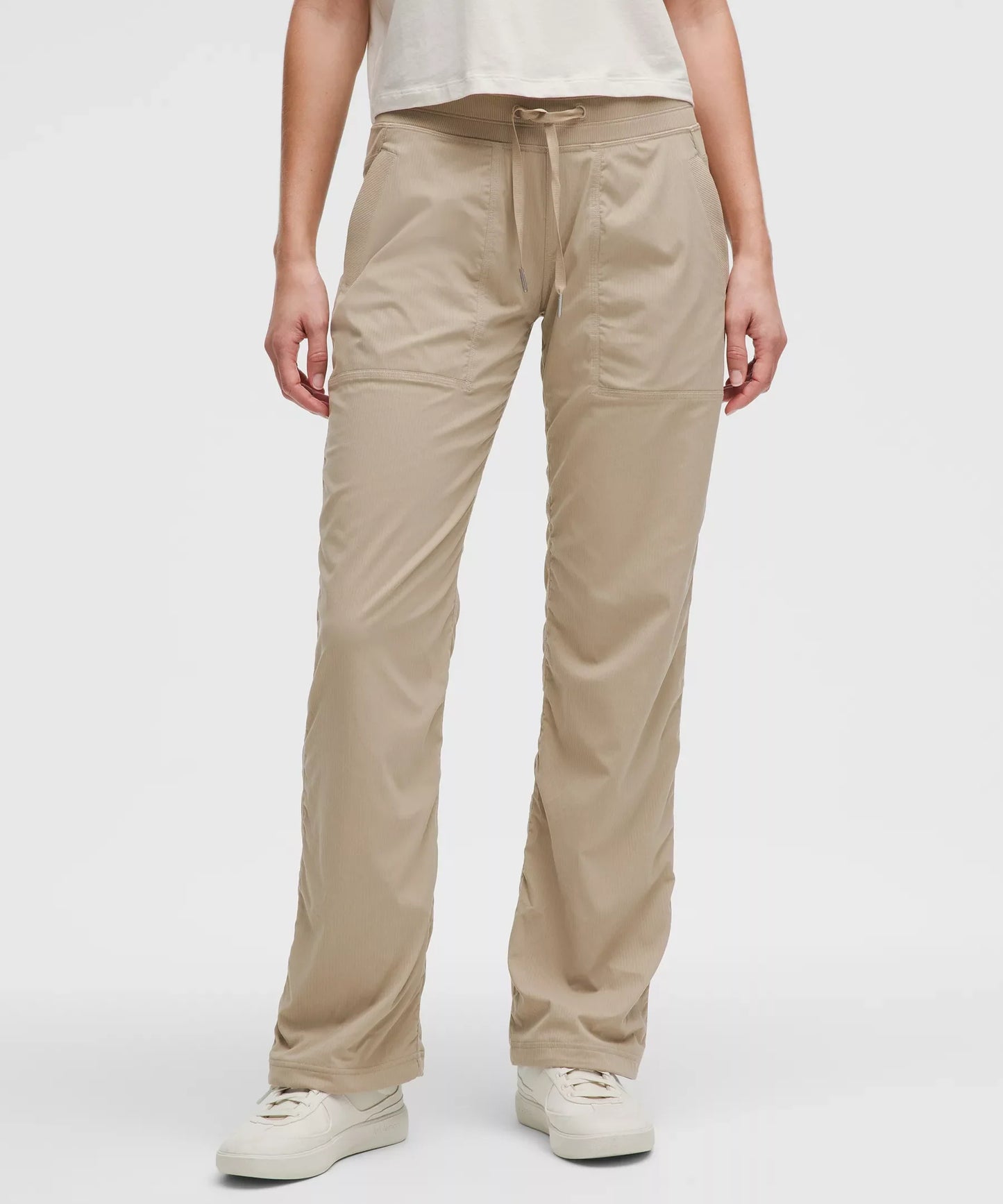 Pantalón de tiro medio