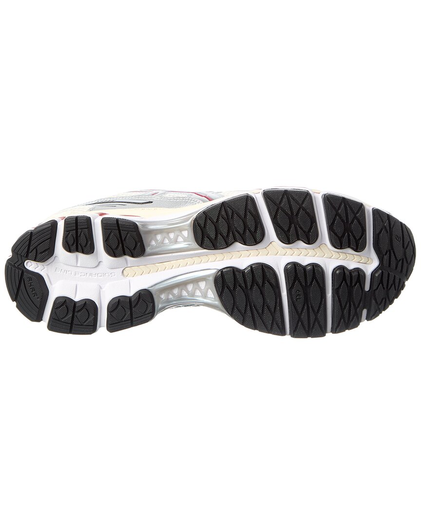 Tenis