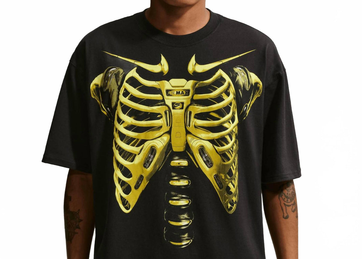 Camiseta color negro
