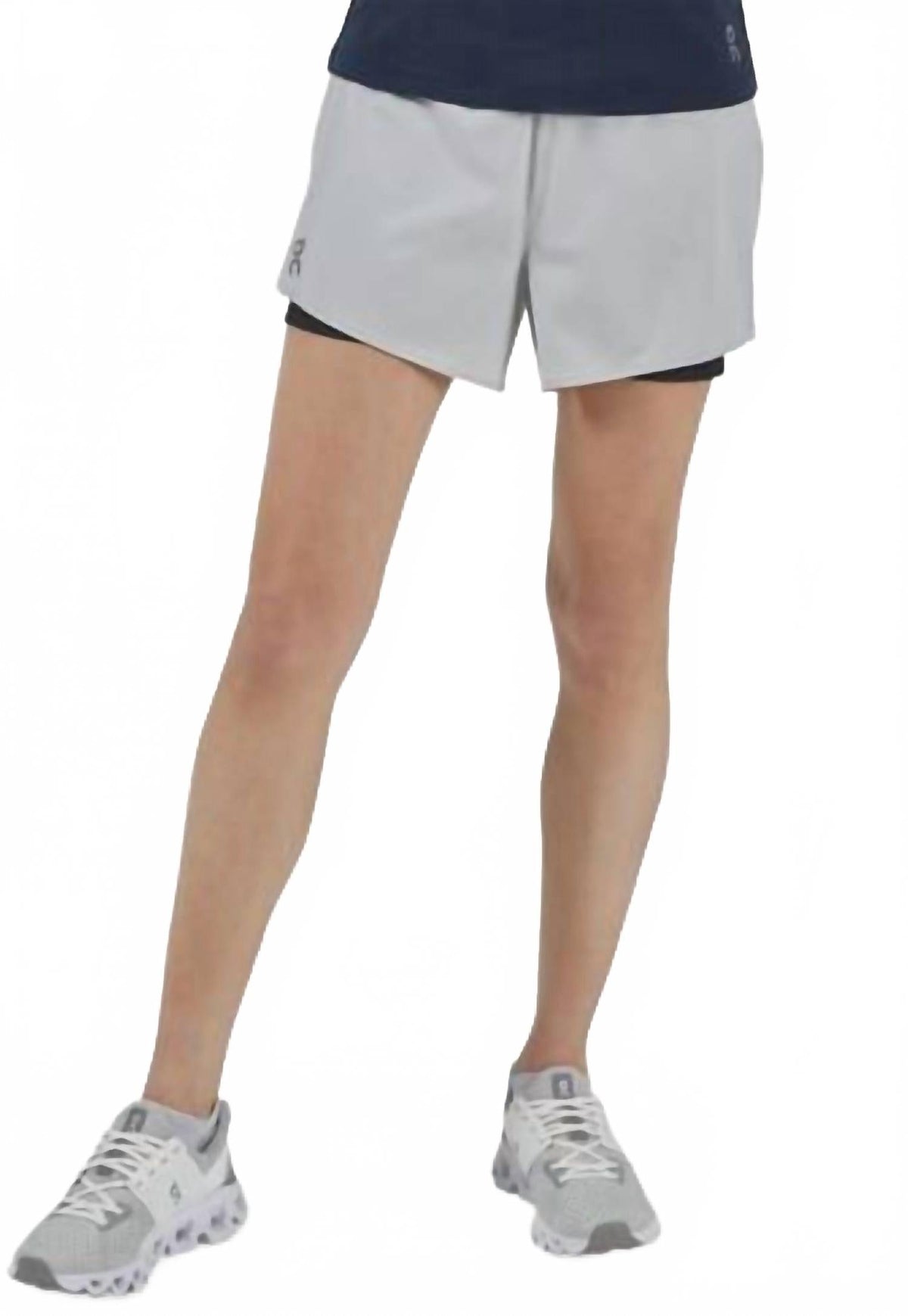 Short color negro