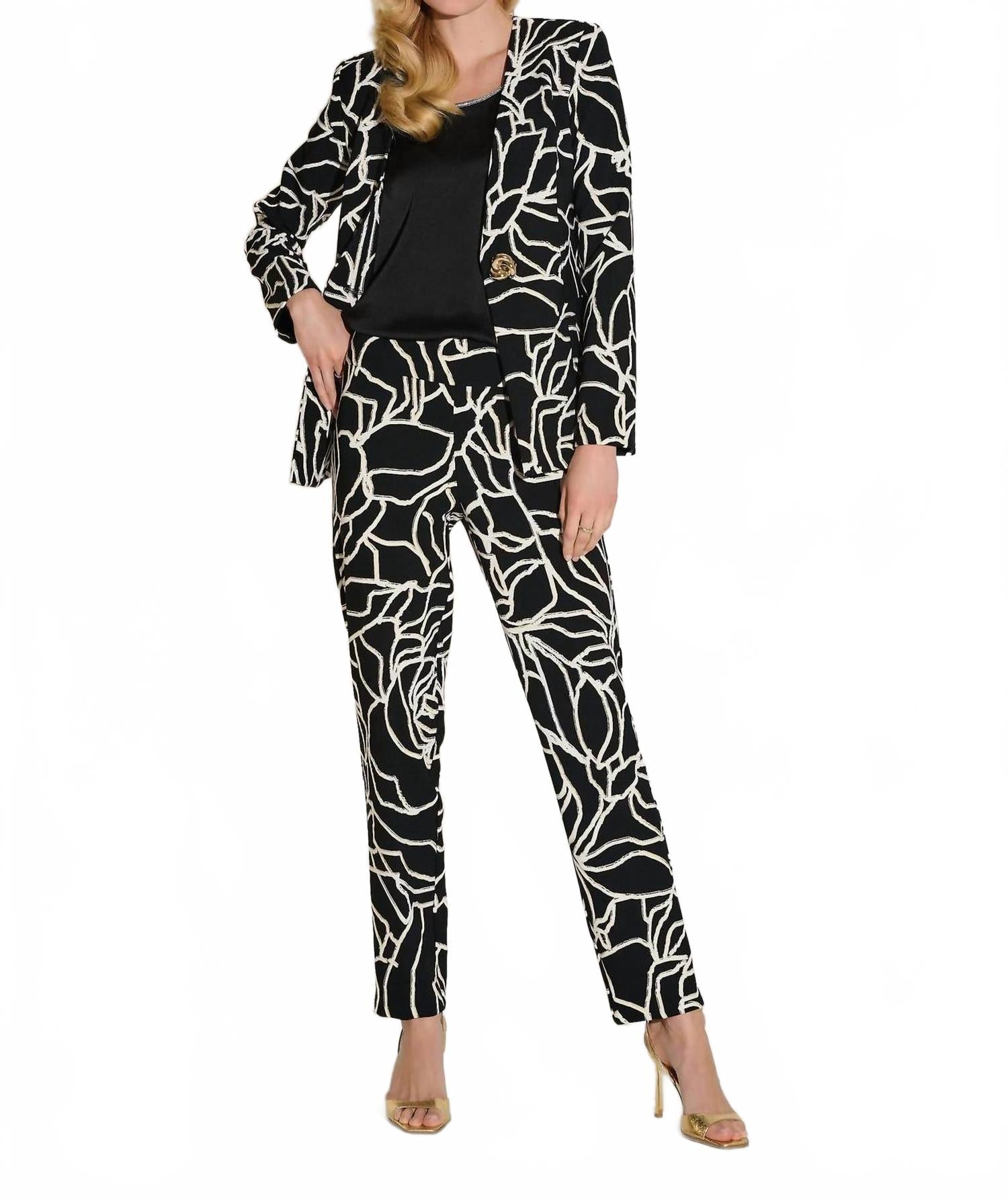 Pantalón con estampado floral color negro