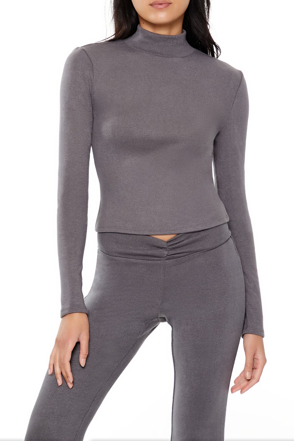 Top con cuello alto