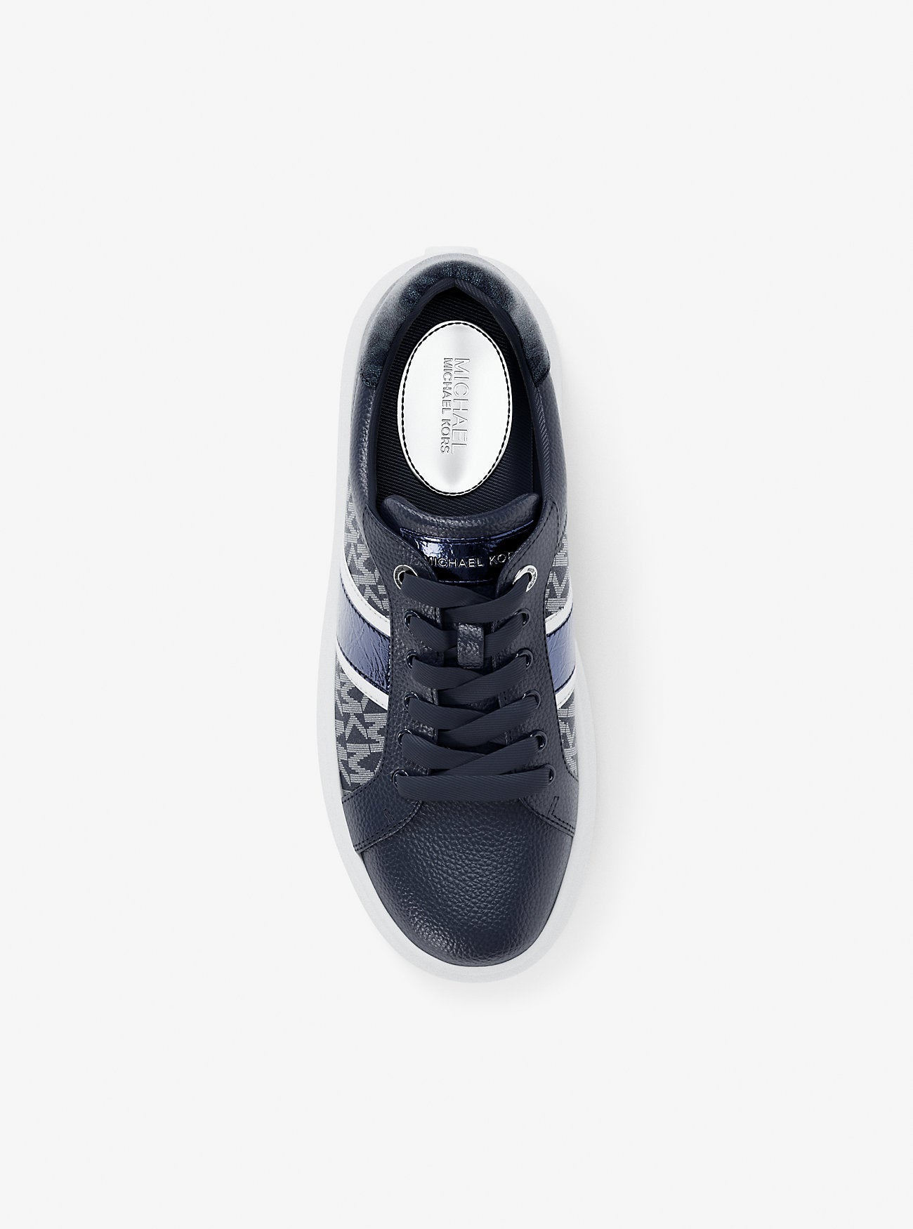 Tenis a rayas con plataforma