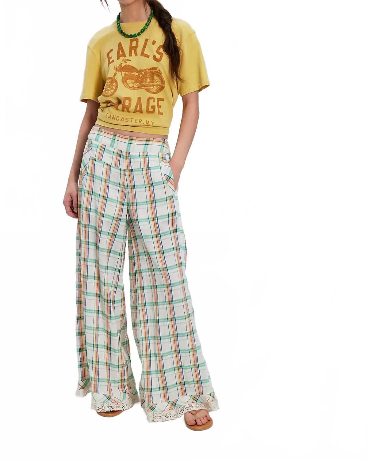 Pantalón de pierna ancha color marfil