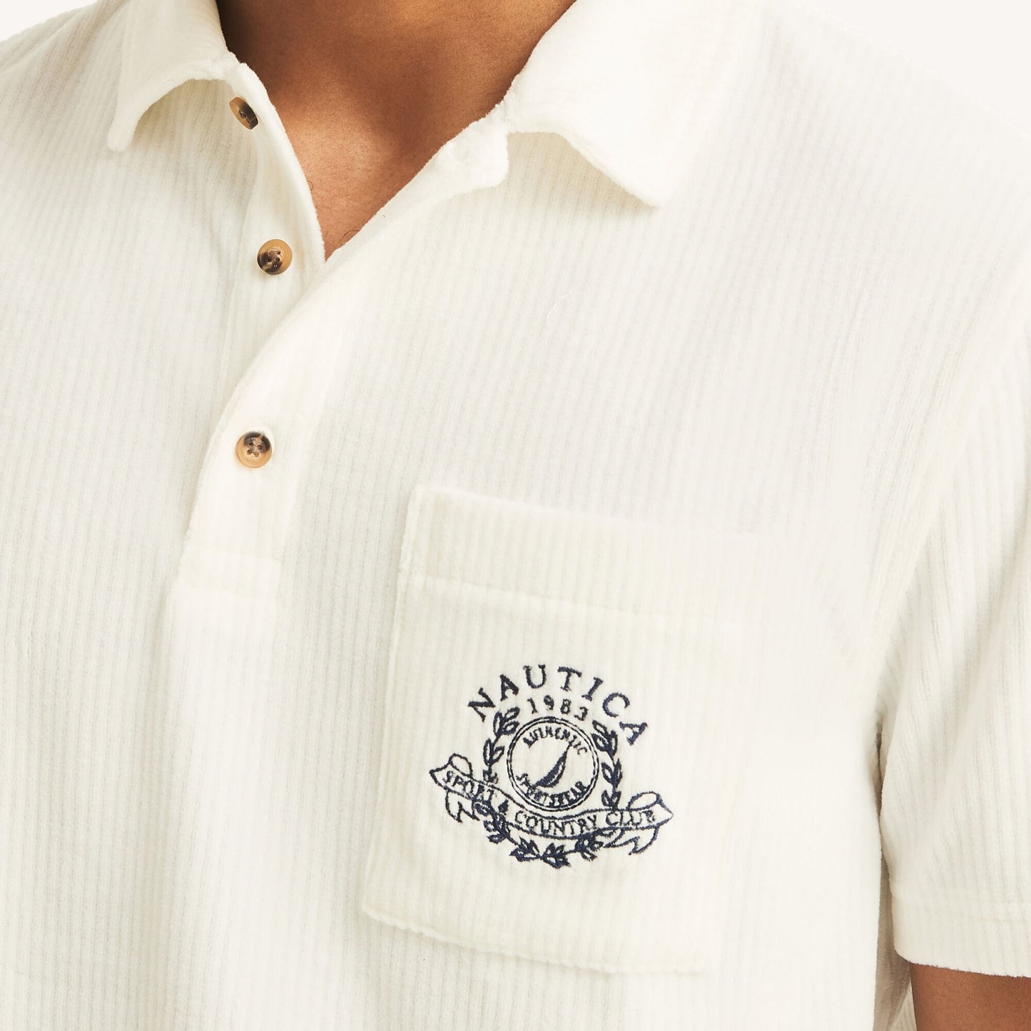 Polo de hombre de corte amplio