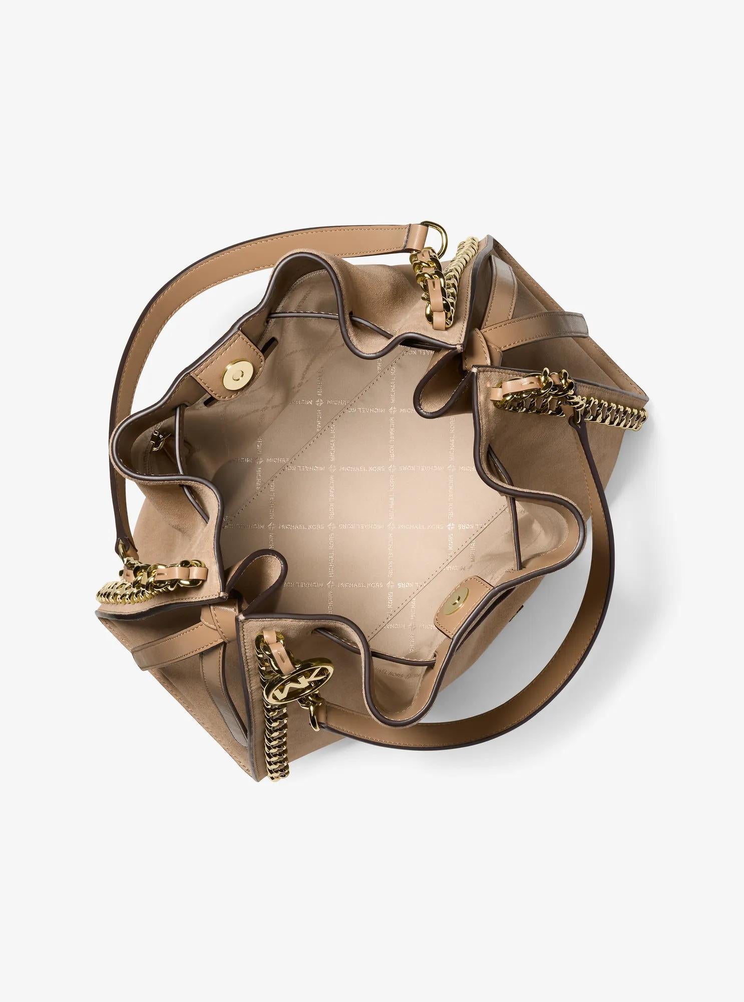 Bolso de hombro de gamuza