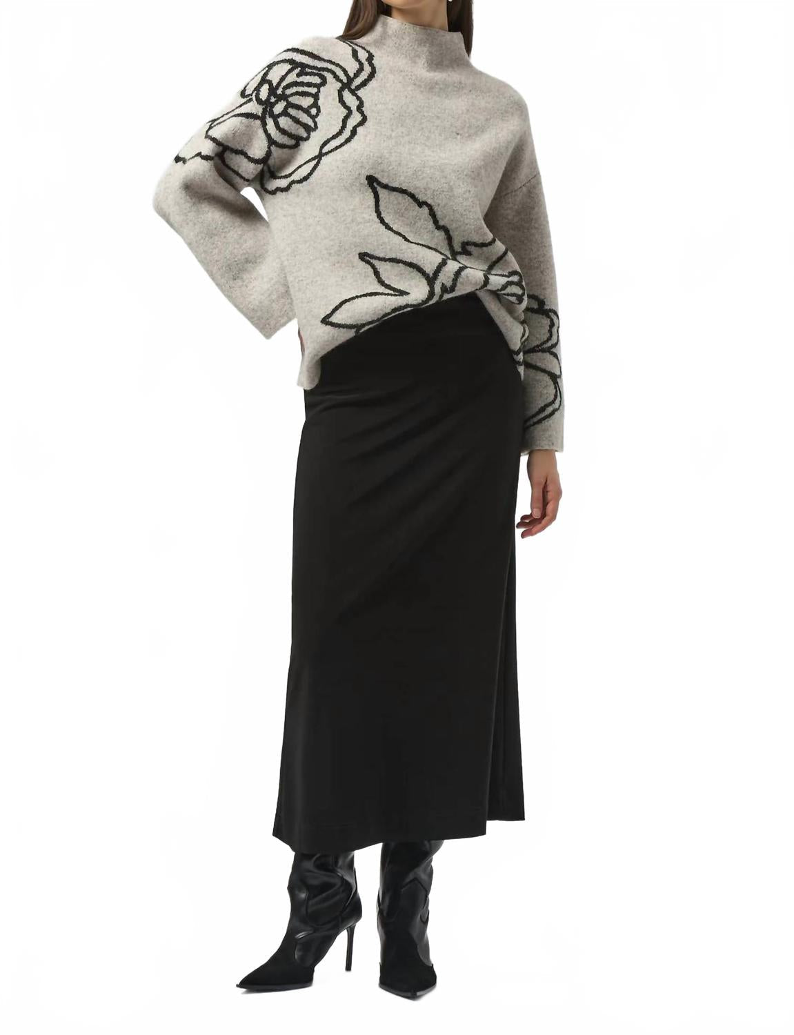 Falda larga color negro