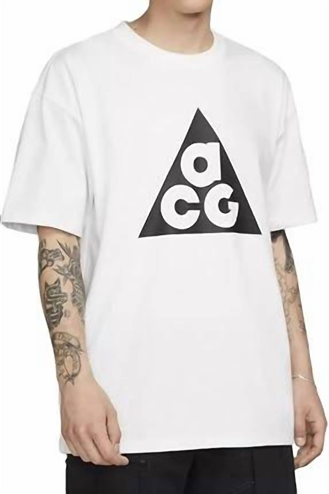 Camiseta de hombre de manga corta color negro y blanco