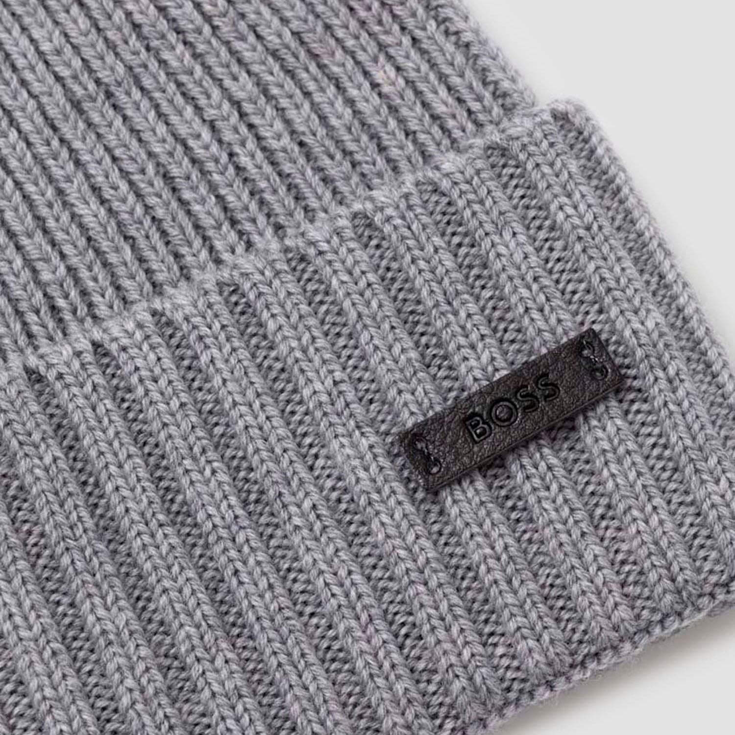 Gorro tejido de hombre color gris