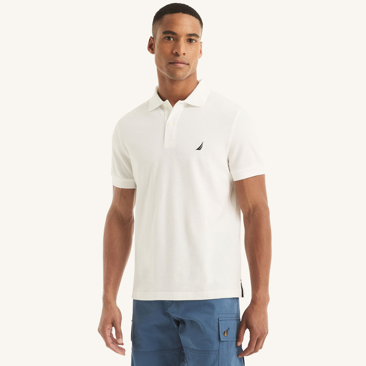 Polo de hombre de corte ajustado