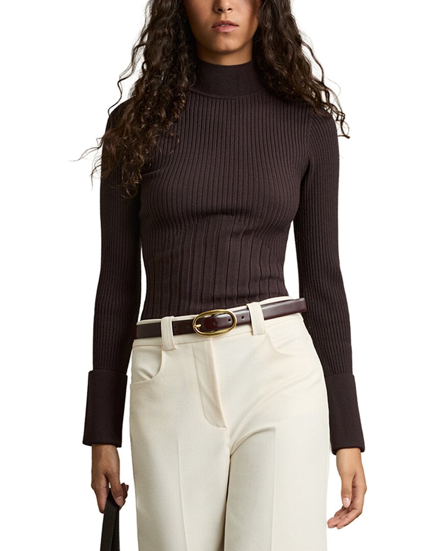 Top con cuello alto