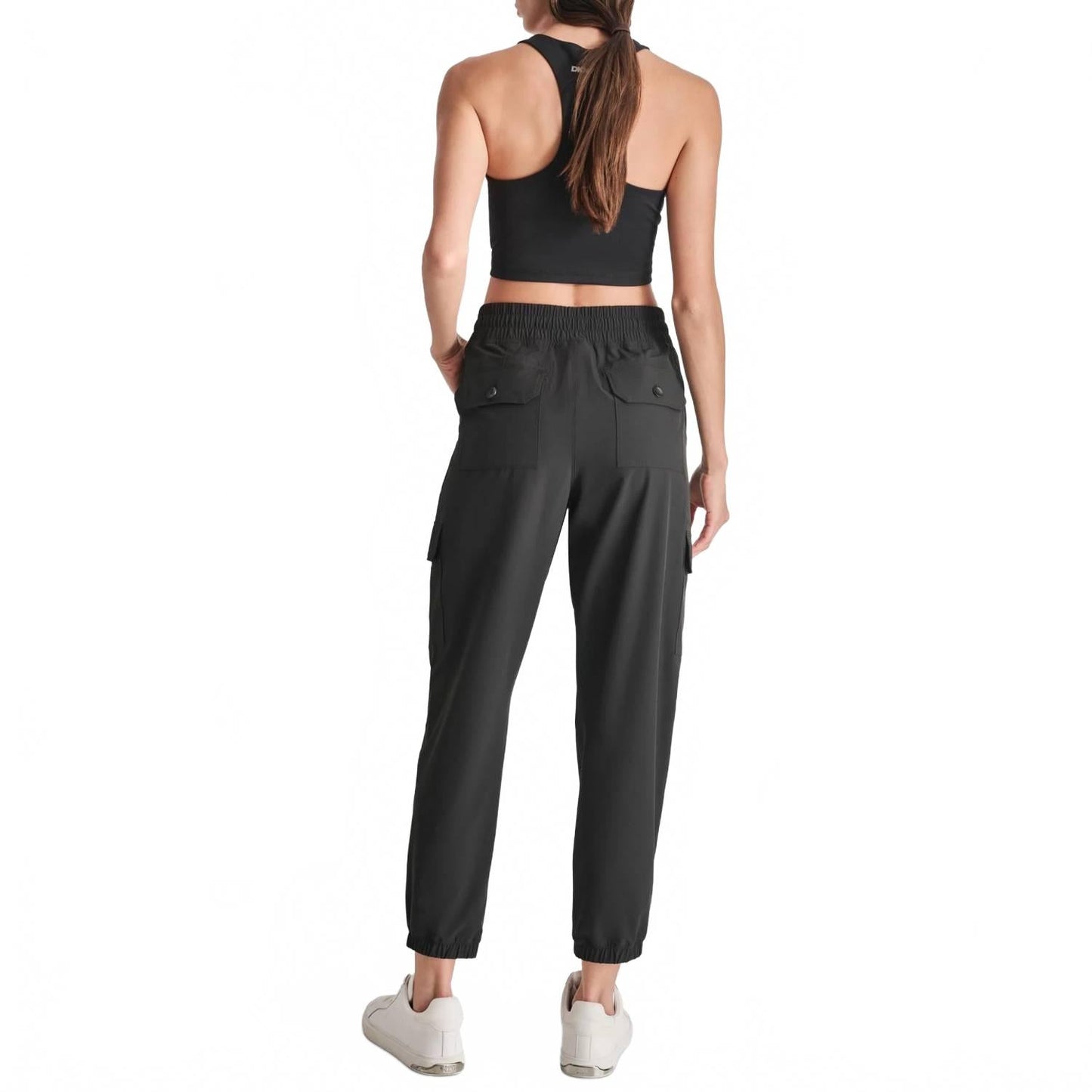 Pantalón deportivo color negro