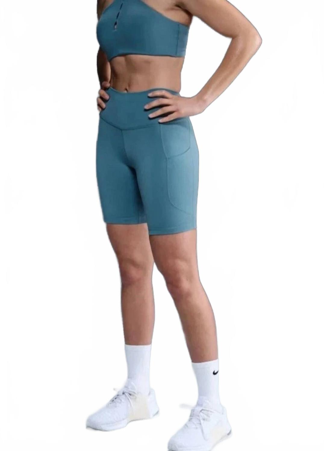 Short de mujer color azul claro