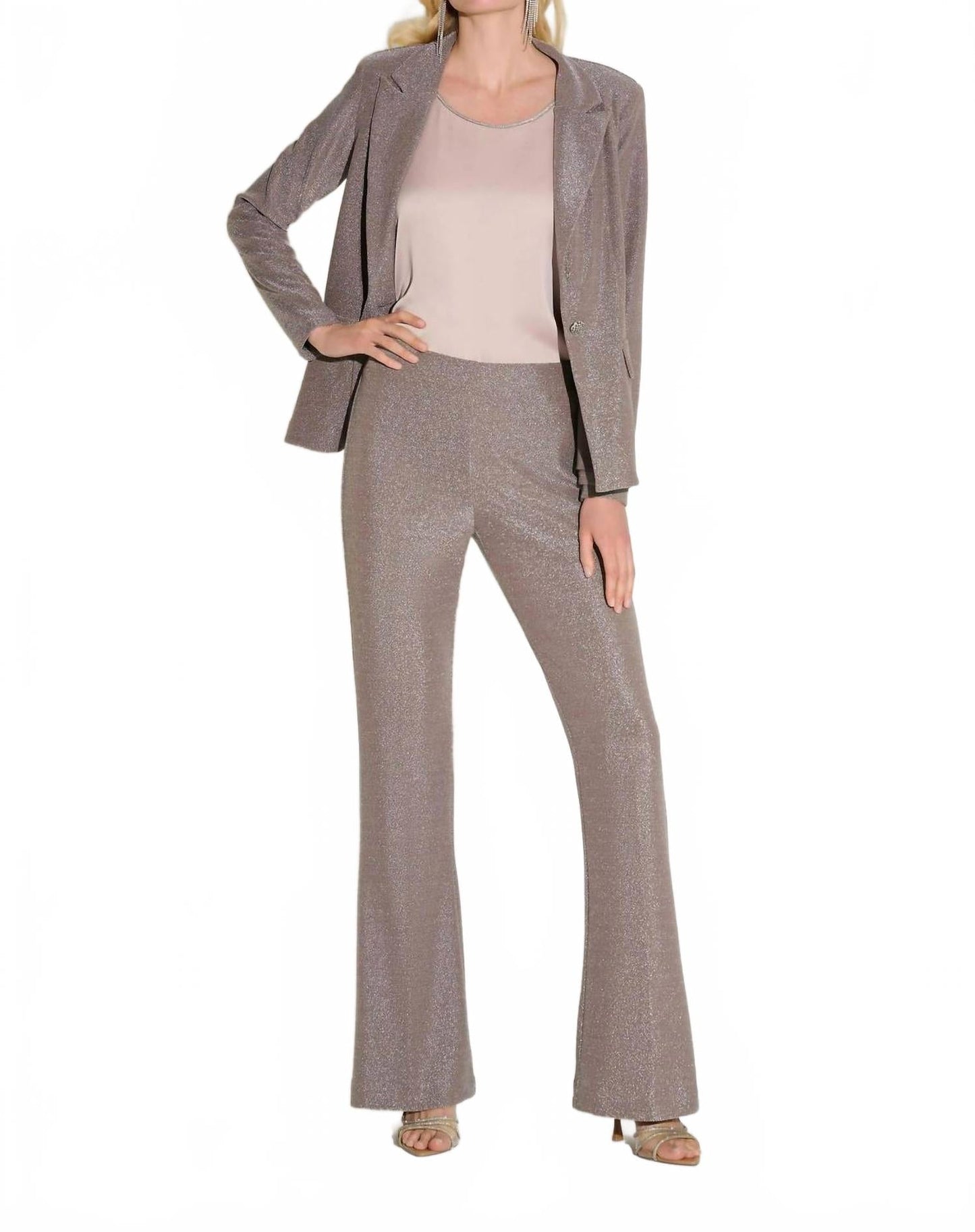 Pantalón color taupe