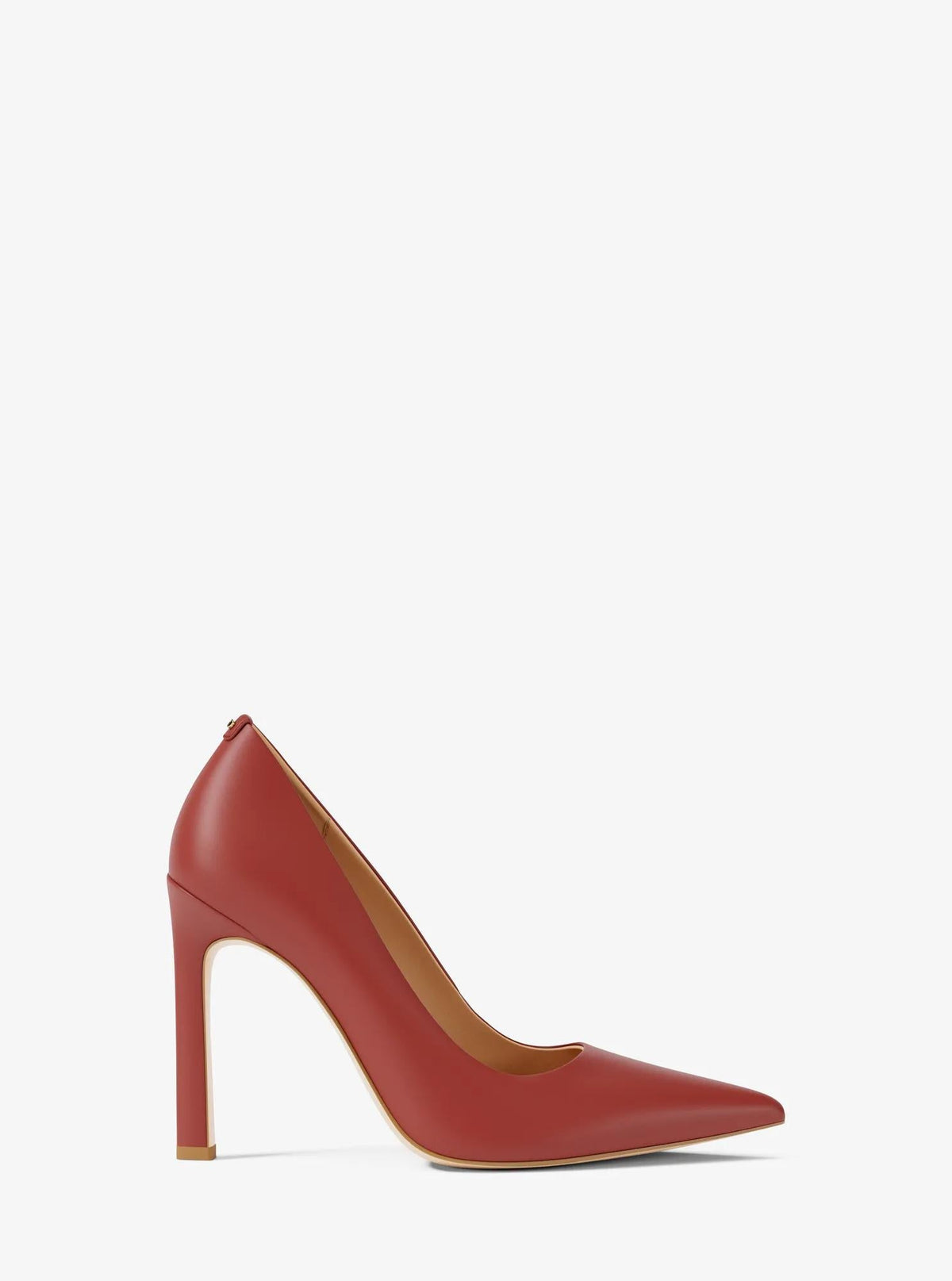 Tacones de cuero