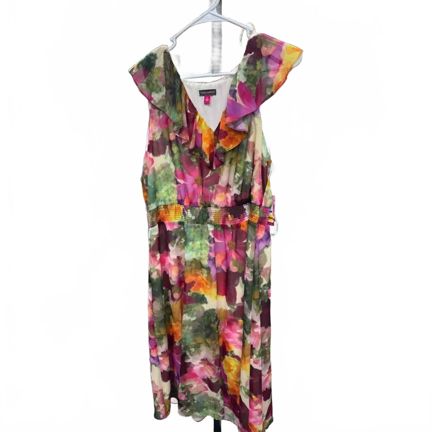 Vestido de mujer con estampado floral color rojo