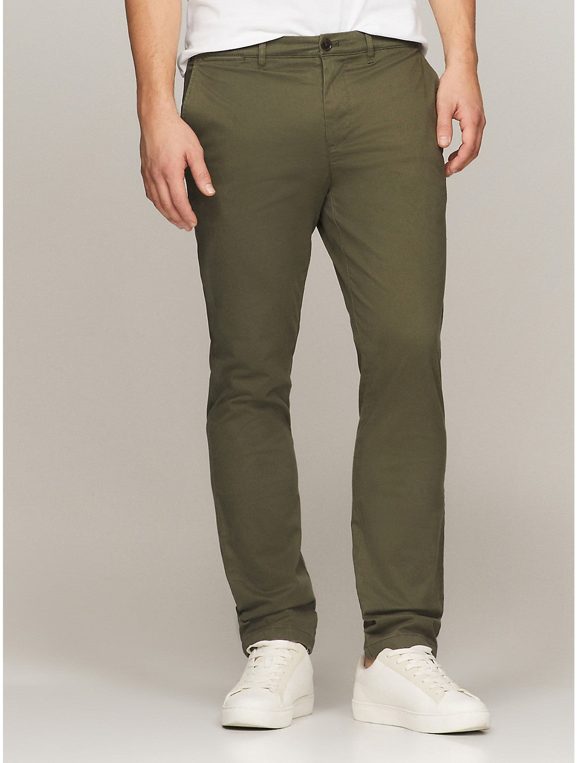 Pantalón de hombre de corte ajustado