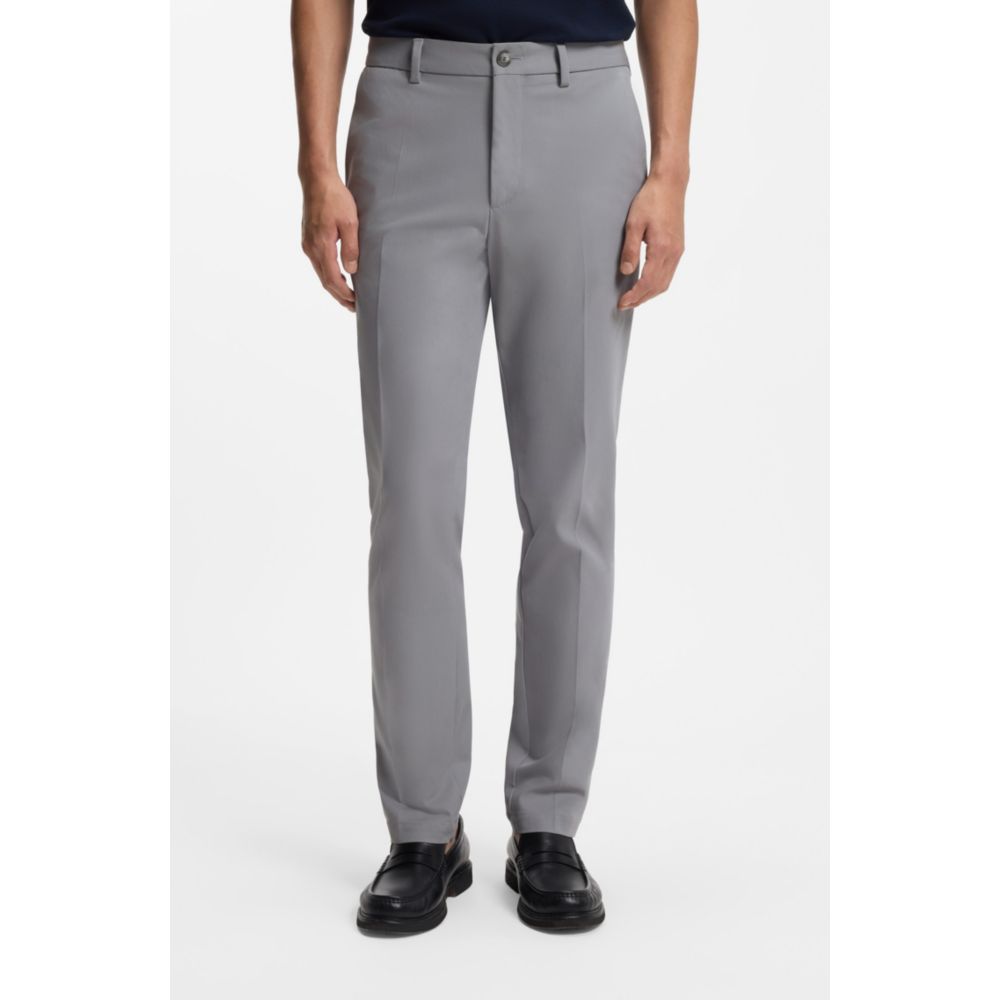 Pantalón de corte ajustado