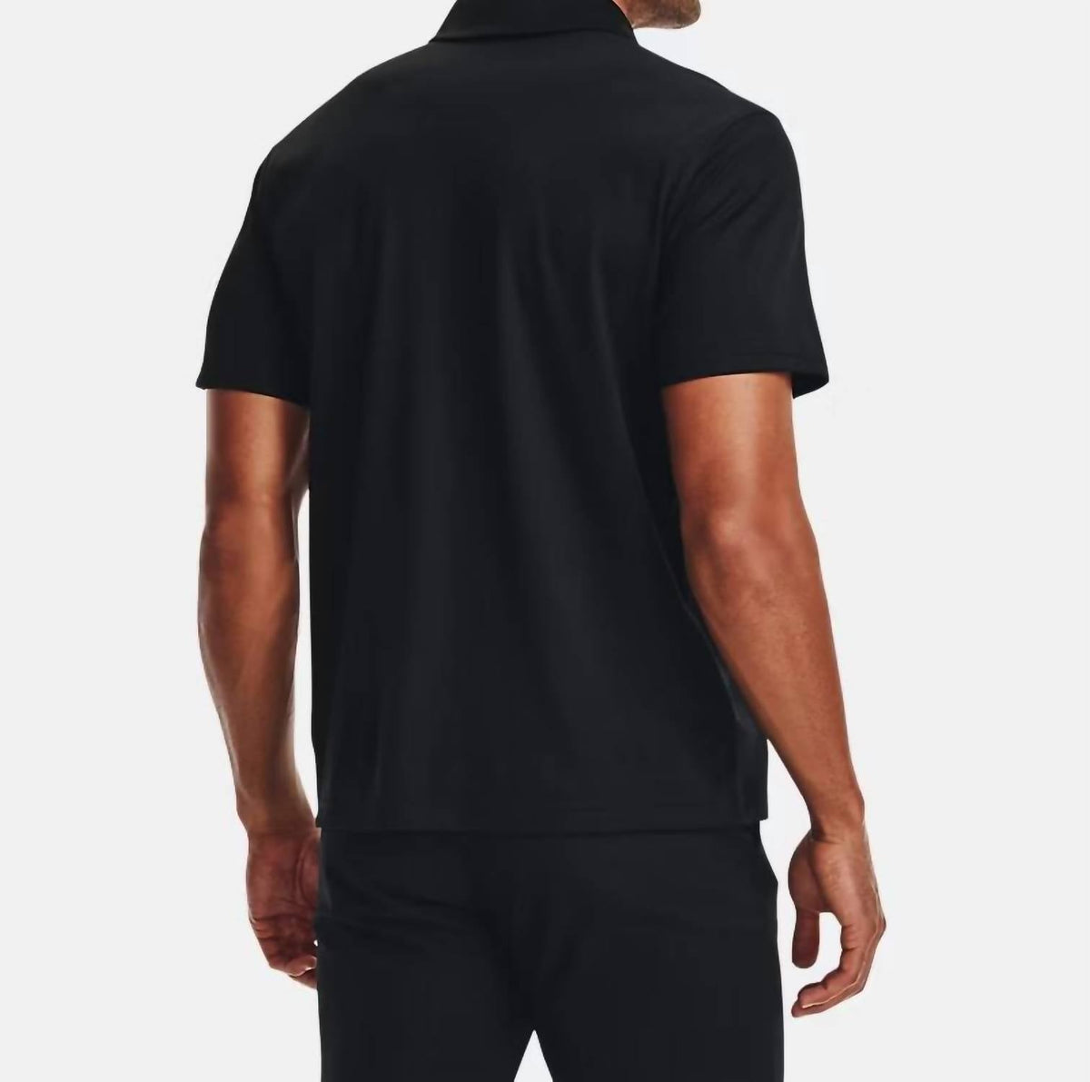 Polo color negro