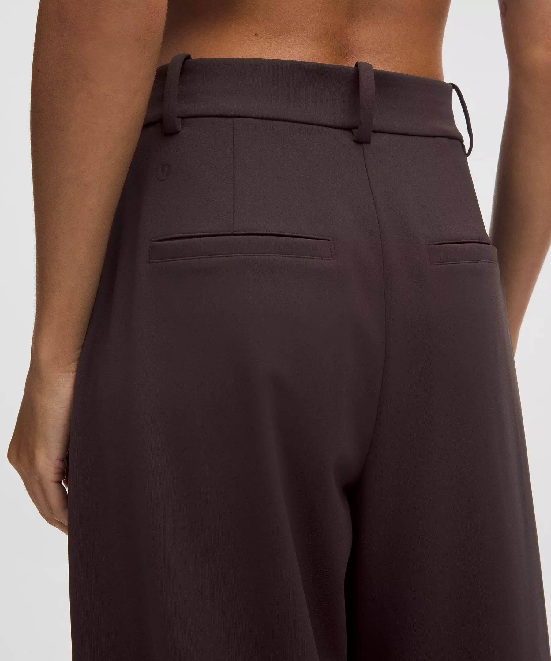 Pantalón de pierna ancha de tiro alto