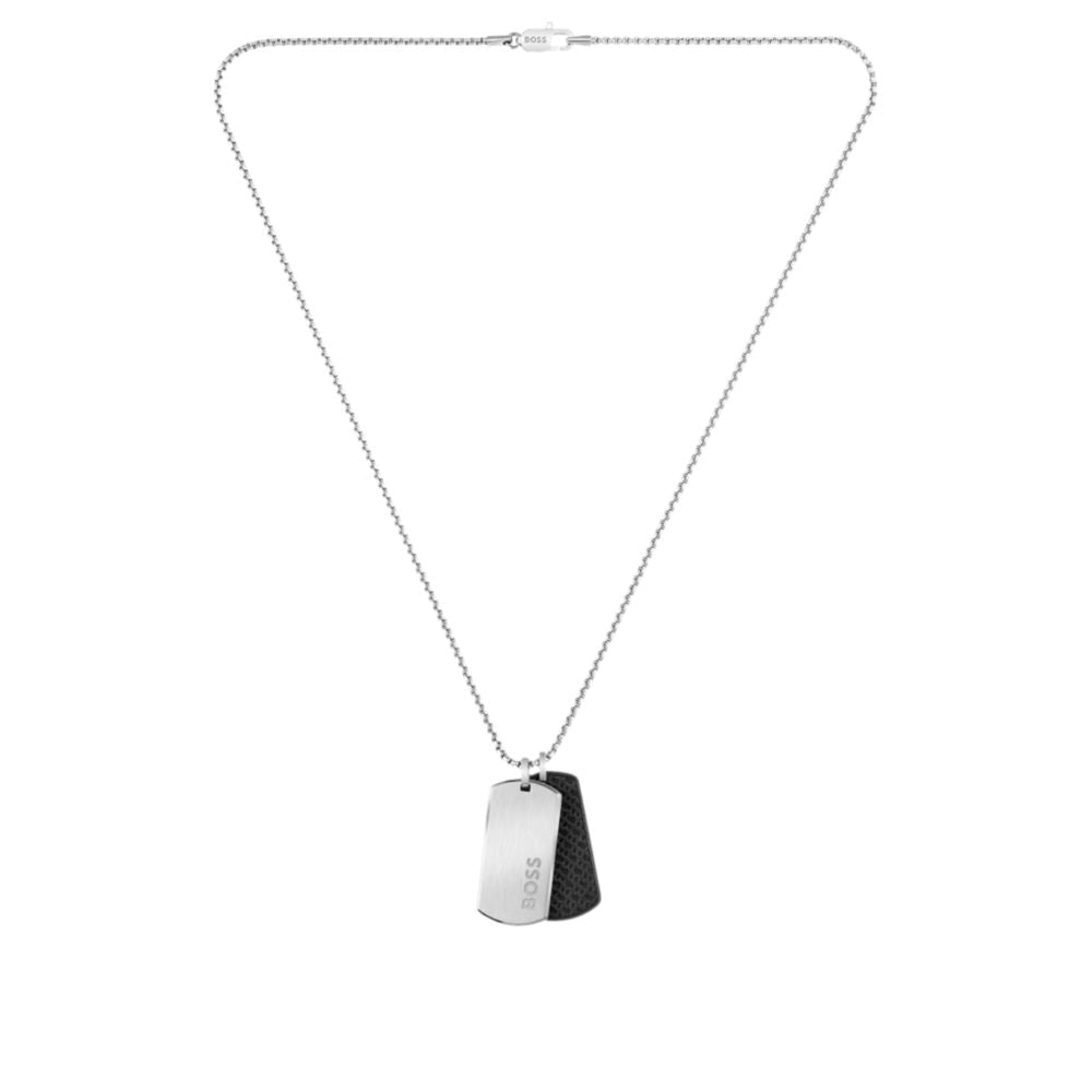 Collar color plateado