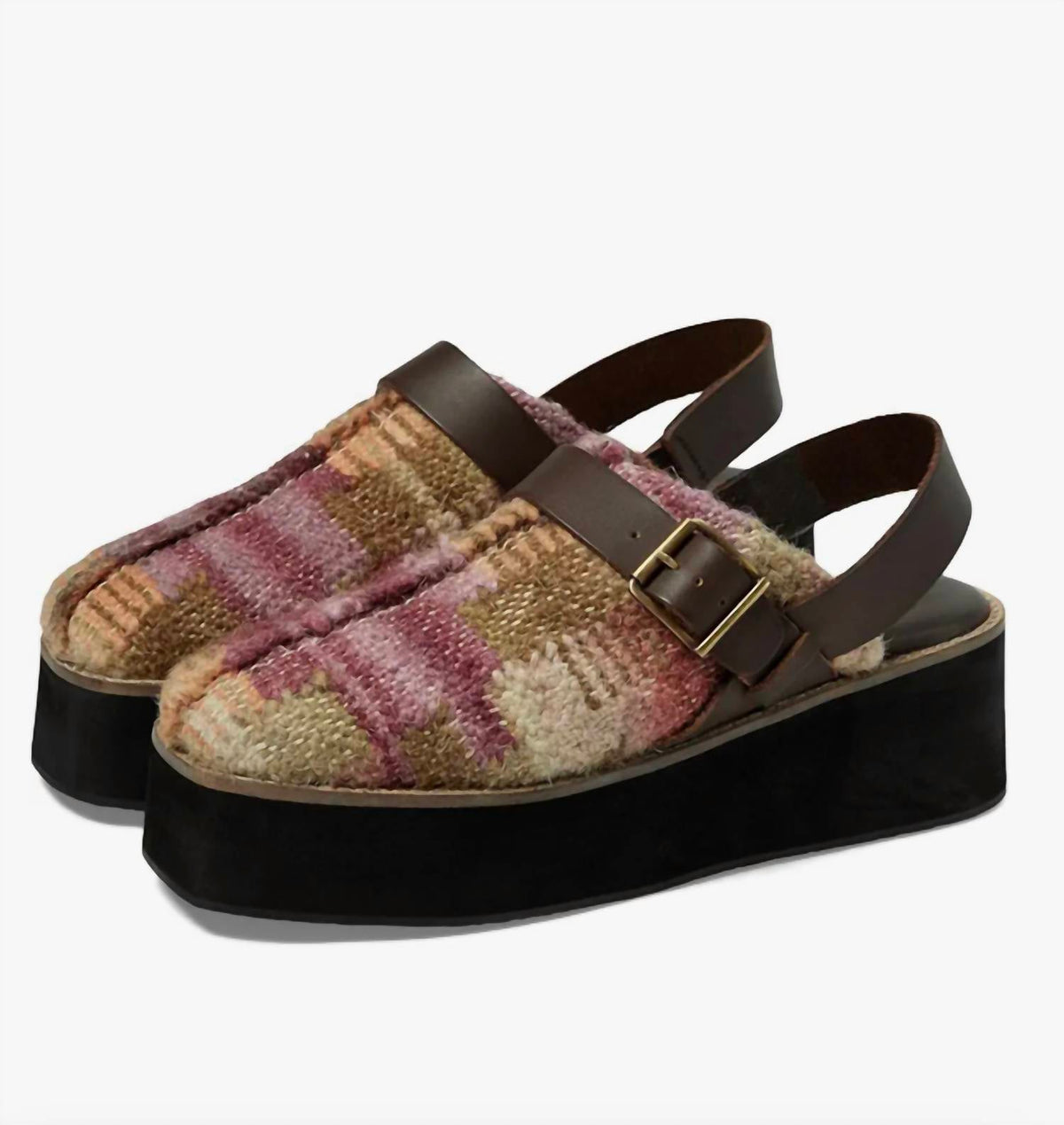 Zapatos destalonados con plataforma