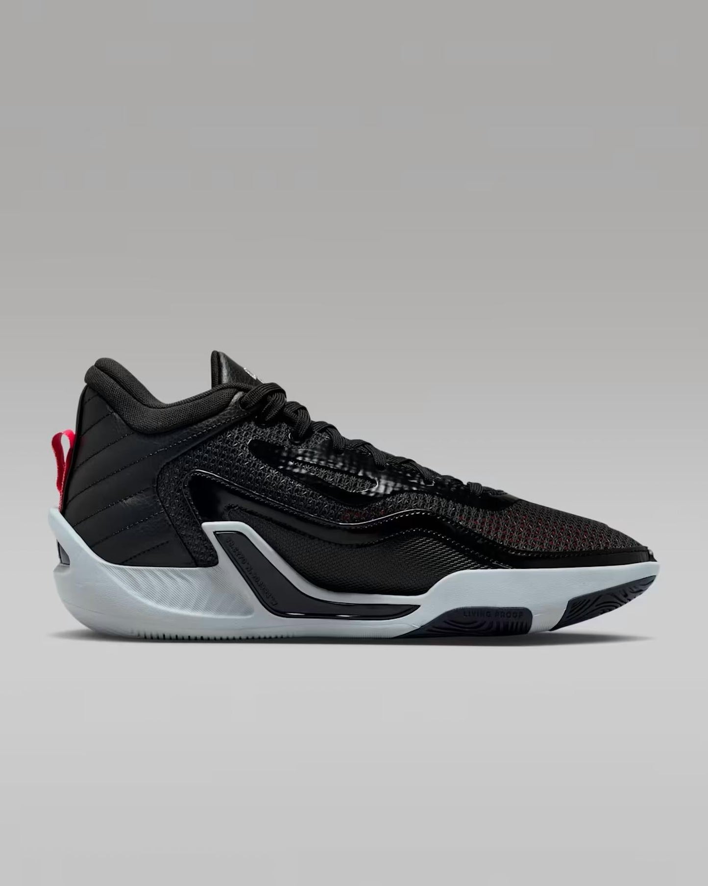 Tenis de hombre color negro y plateado
