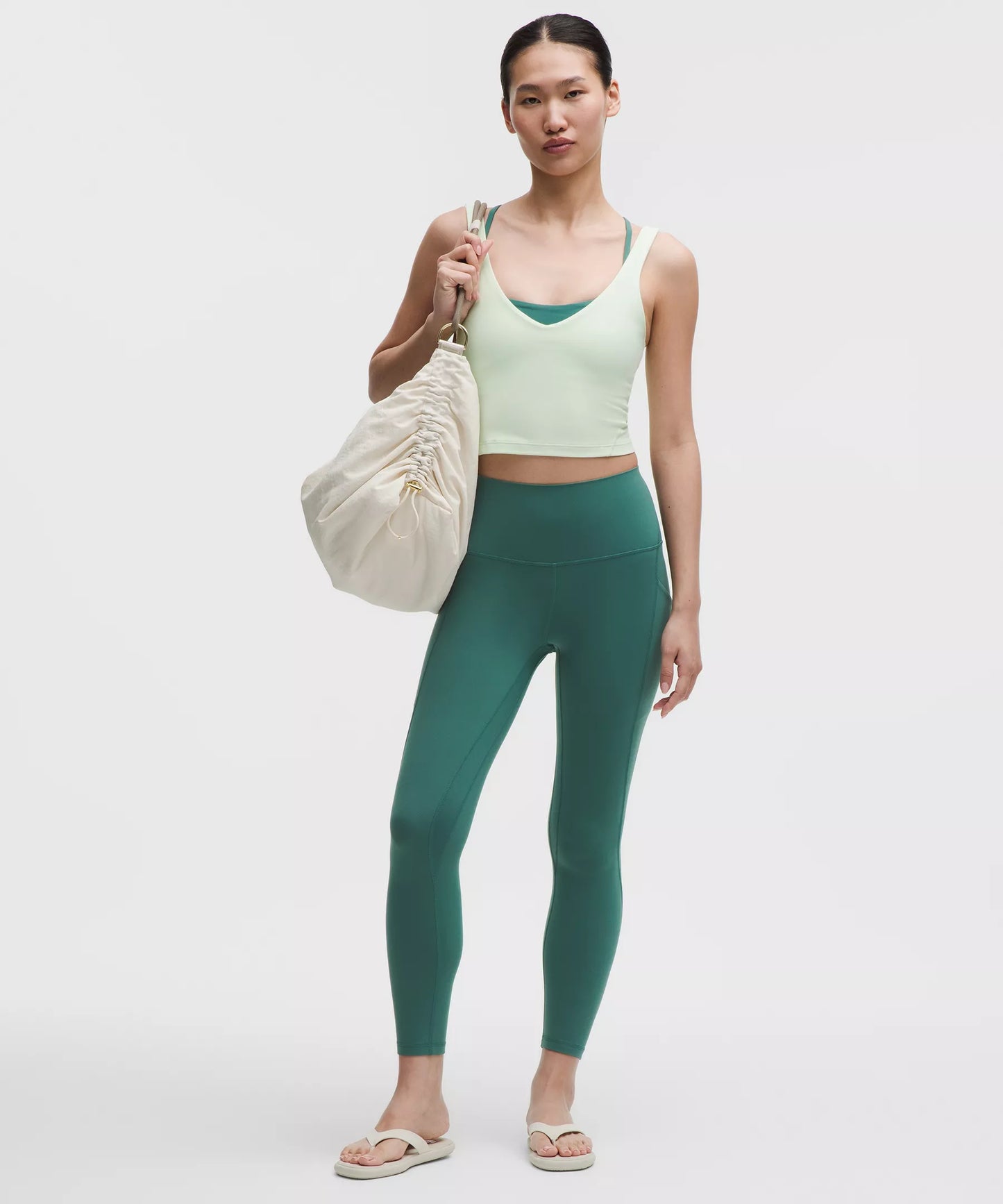 Pantalón de tiro alto