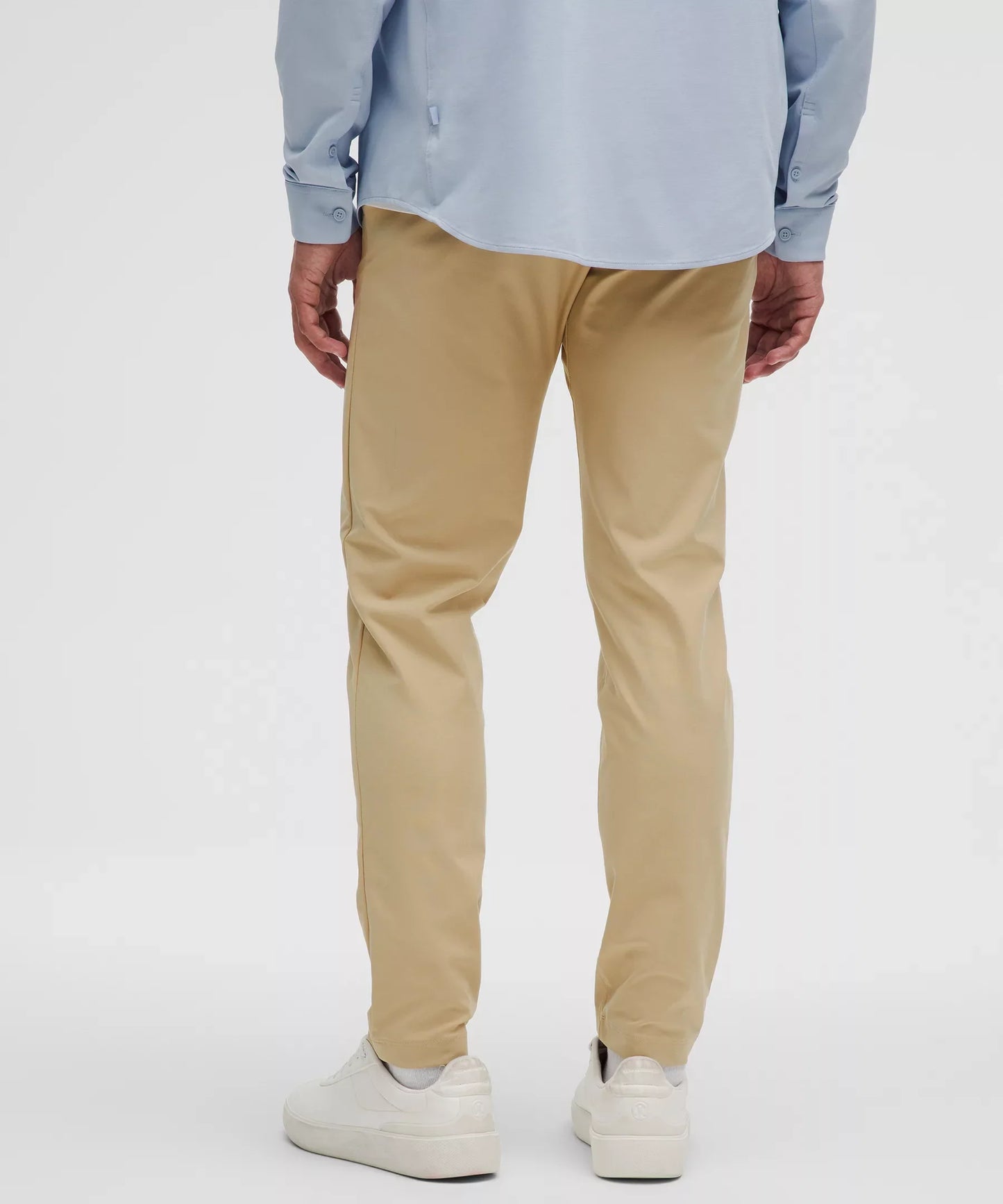 Pantalón de corte ajustado