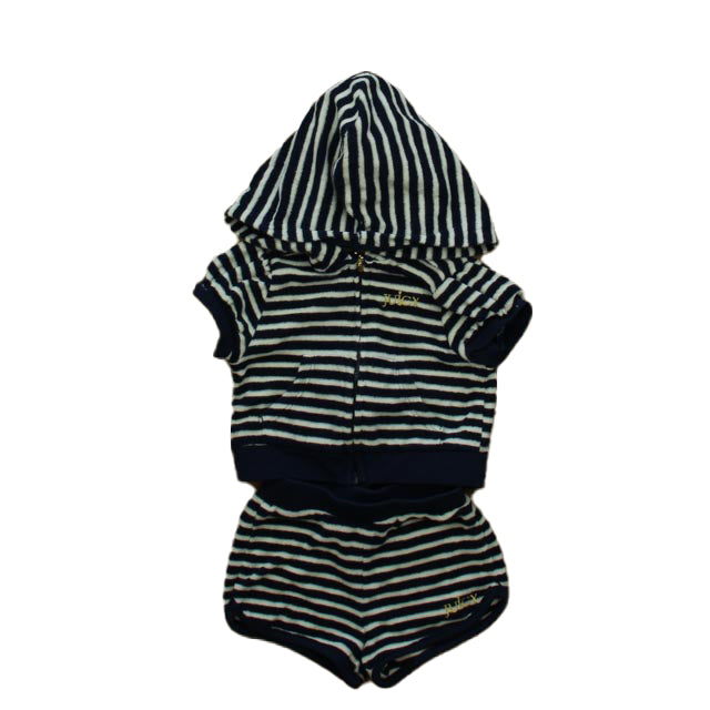 Conjunto de ropa para niña color azul marino y blanco