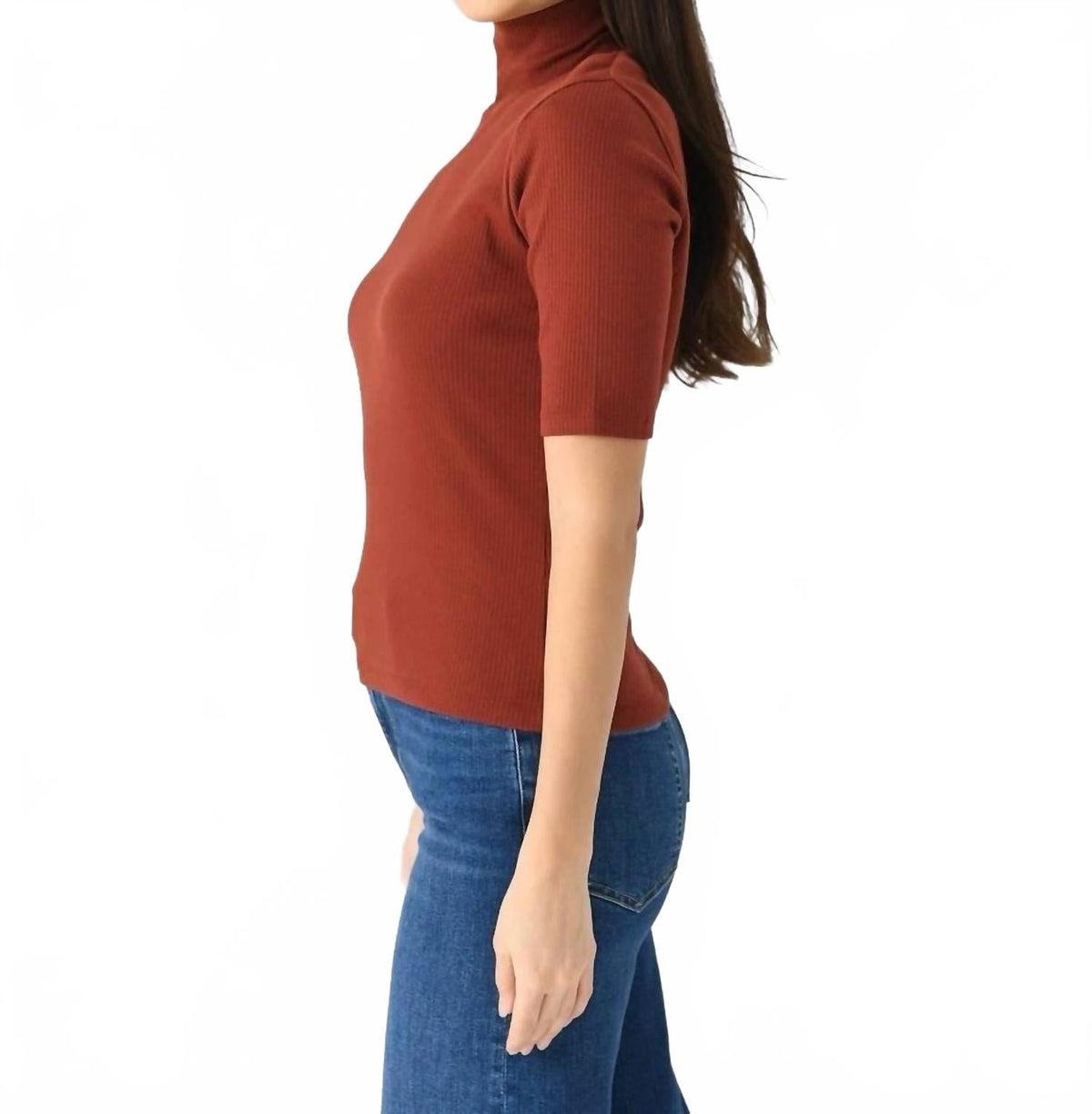 Top con cuello alto