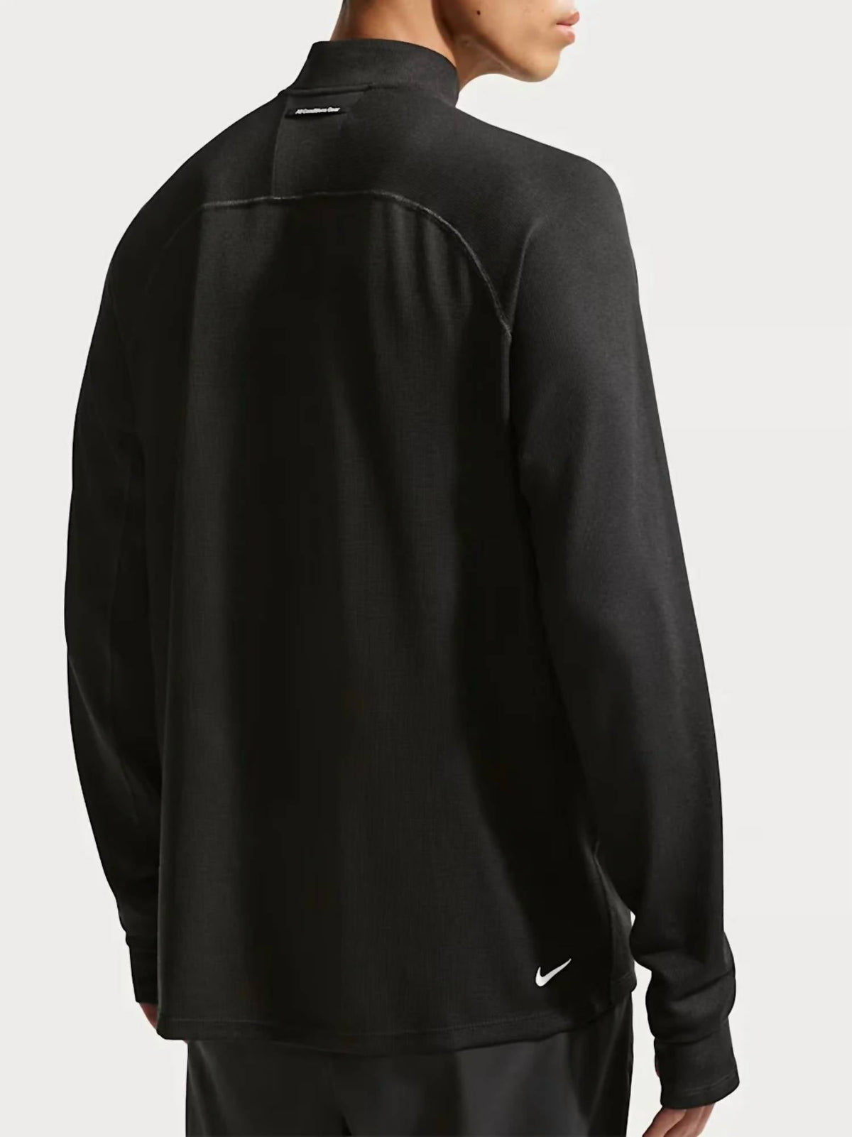 Camisa color negro y blanco